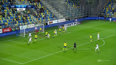 Arka - Zagłębie (0:0): Siemaszko ratuje Arkę! Snajper gdynian wyręczył swojego bramkarza
