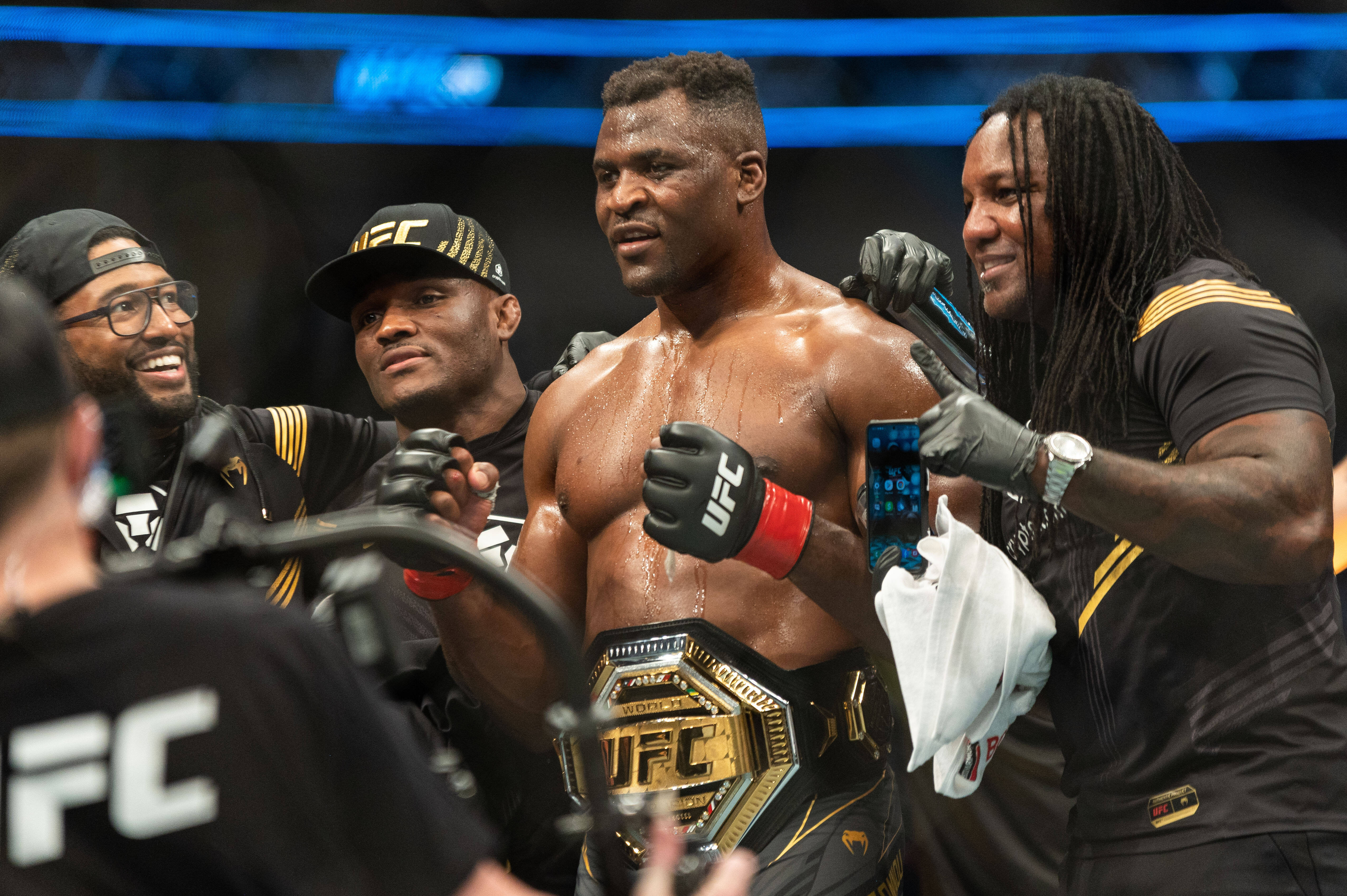 Dana White wants Jon Jones could fight Francis Ngannou