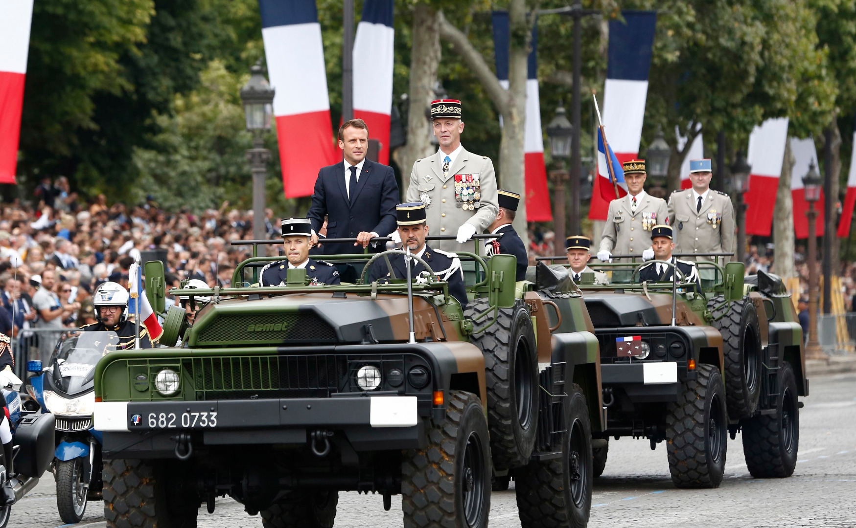 W przesłaniu z okazji Dnia Bastylii, opublikowanym jeszcze przed paradą, prezydent Macron podkreślił nieodwołalne zobowiązanie Francji do konsolidacji bezpieczeństwa francuskiego i europejskiego.