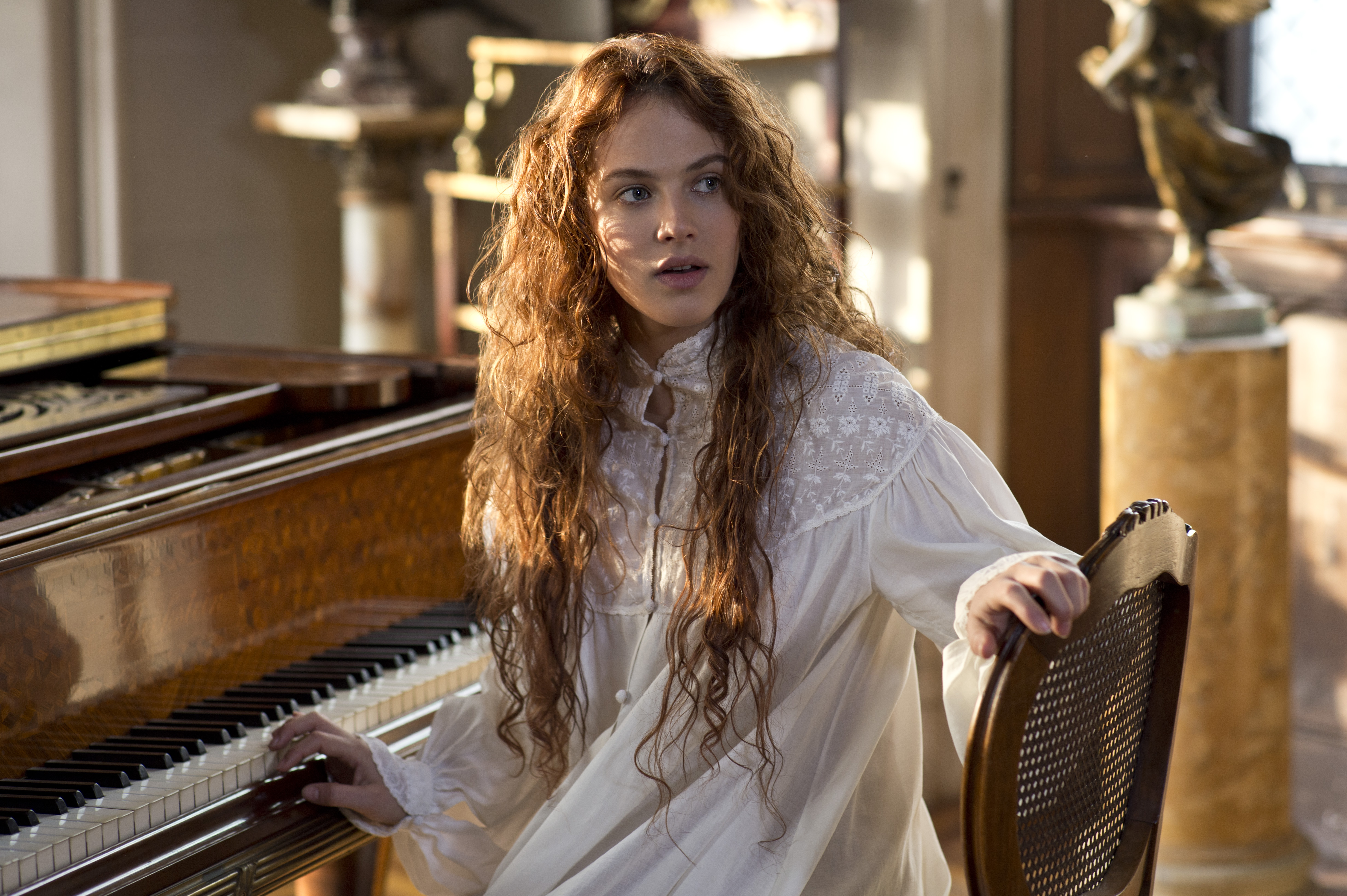 Jessica Brown Findlay w filmie