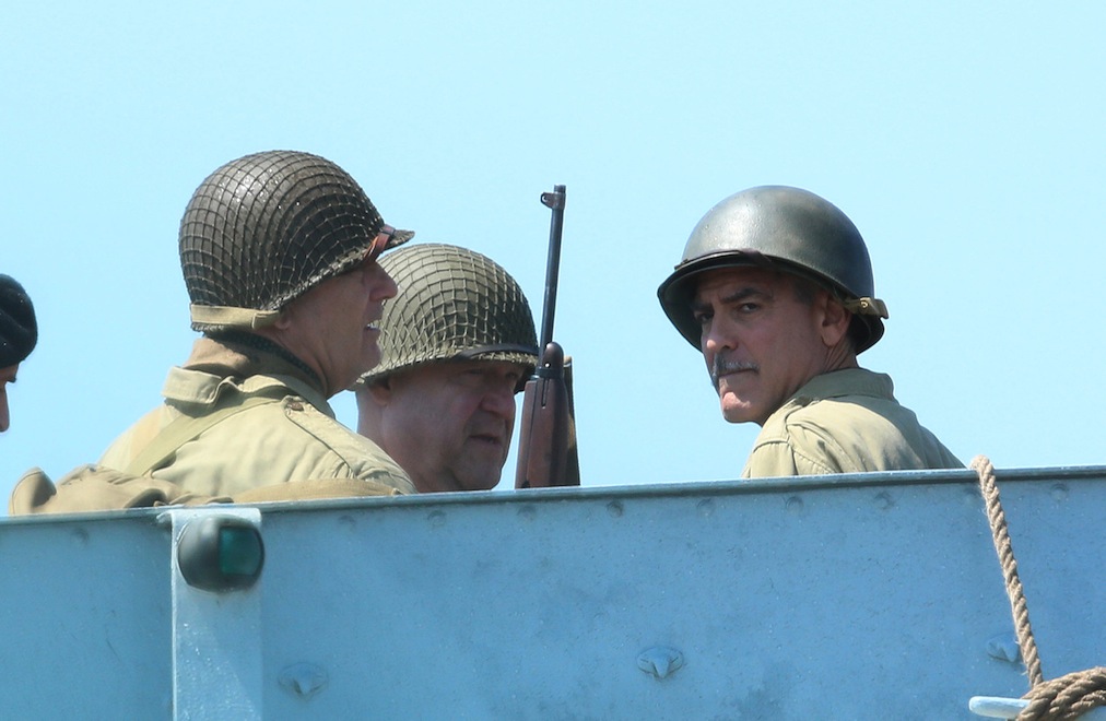 George Clooney i John Goodman na planie