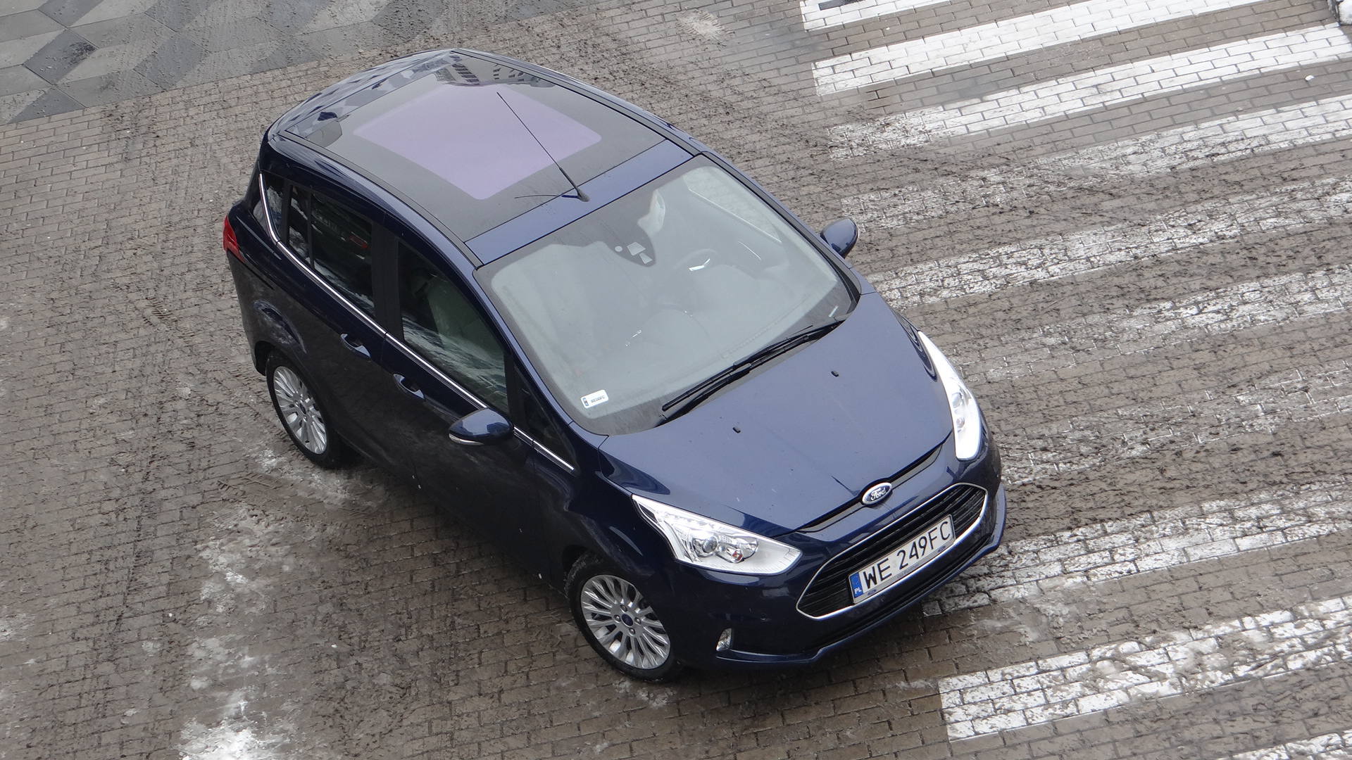 Ford b-max napędzany silnikiem 1.0 EcoBoost
