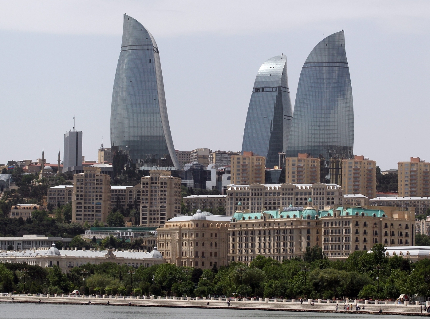 Wieże Płomieni, wieżowce, które od niedawna są symbolem Baku
