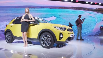 Stonic - we Frankfurcie Kia pokazała, że stawia na Crossovery