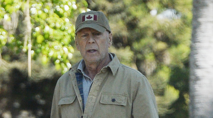 Drámai hírek érkeztek a gyógyíthatatlan beteg Bruce Willisről: már nem nagyon tud beszélni, a vendégeit is alig ismeri fel