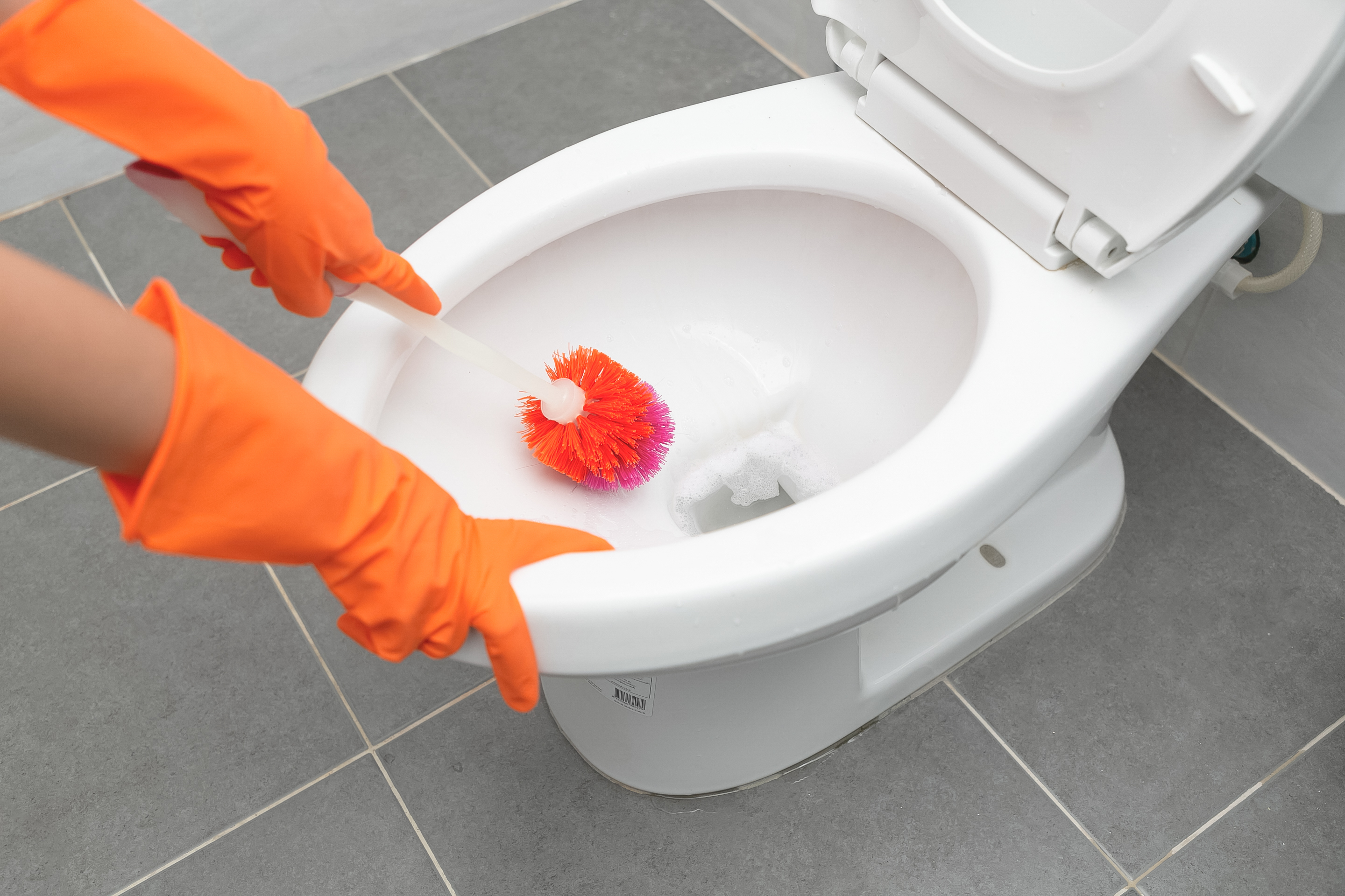 Te is kihagyod ezt a három dolgot WC-tisztításnál? Akkor ezért nem lesz  hófehér a végeredmény, de ha ÍGY csinálod, akkor biztosan - kiskegyed.hu