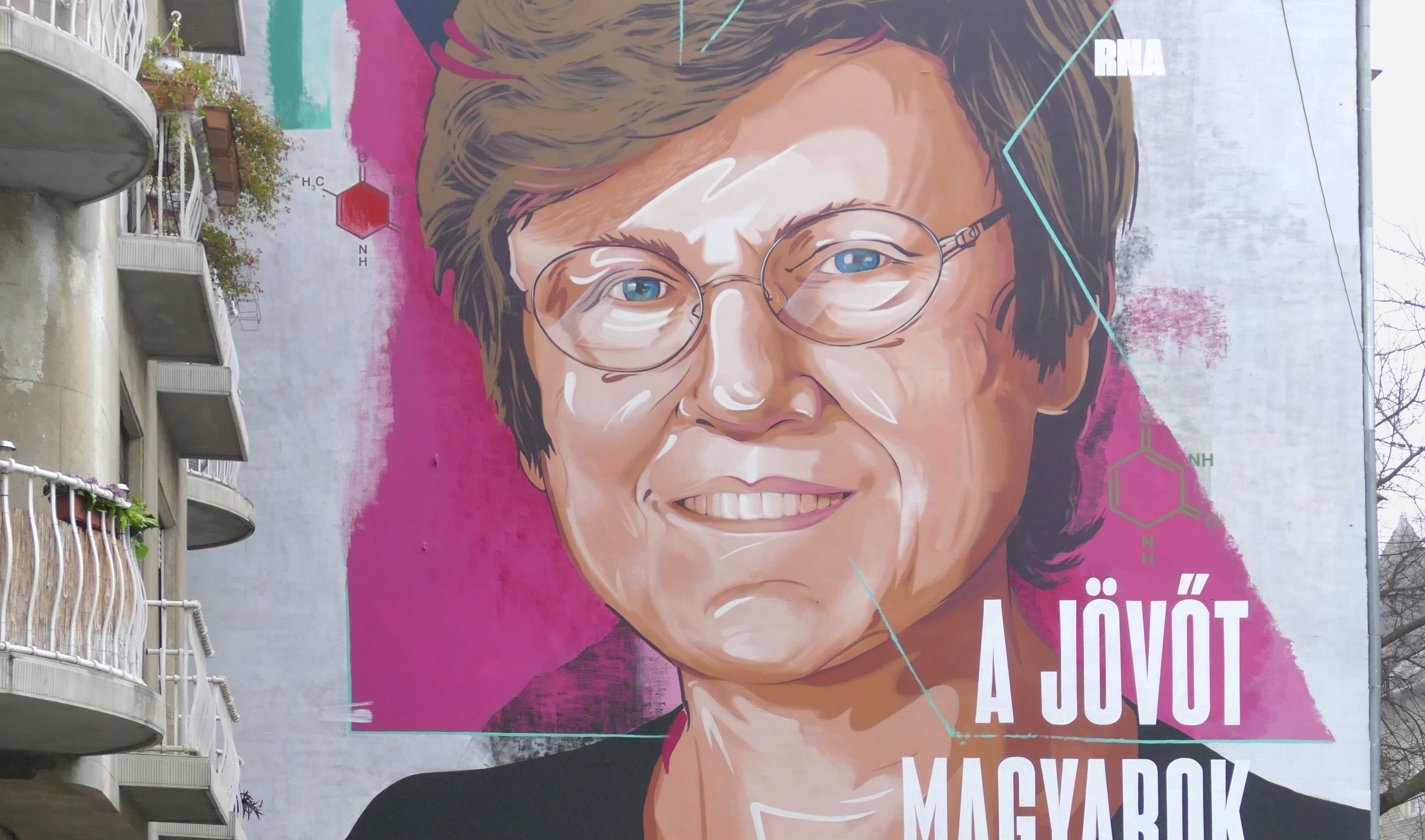 Lecserélték Karikó Katalint