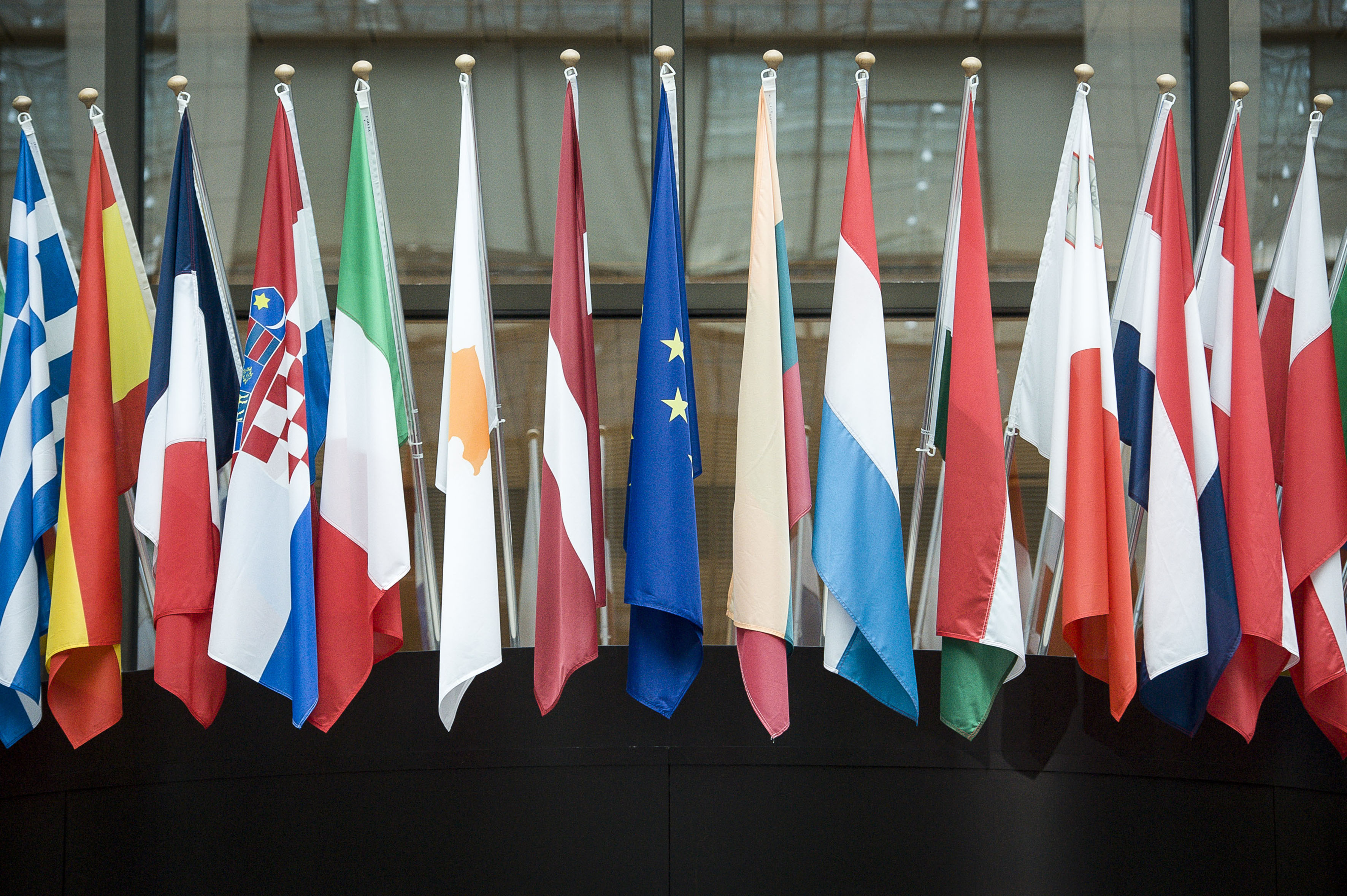 Kiderült, melyik országot utálják a legjobban a magyarok: meglepő az eredmény