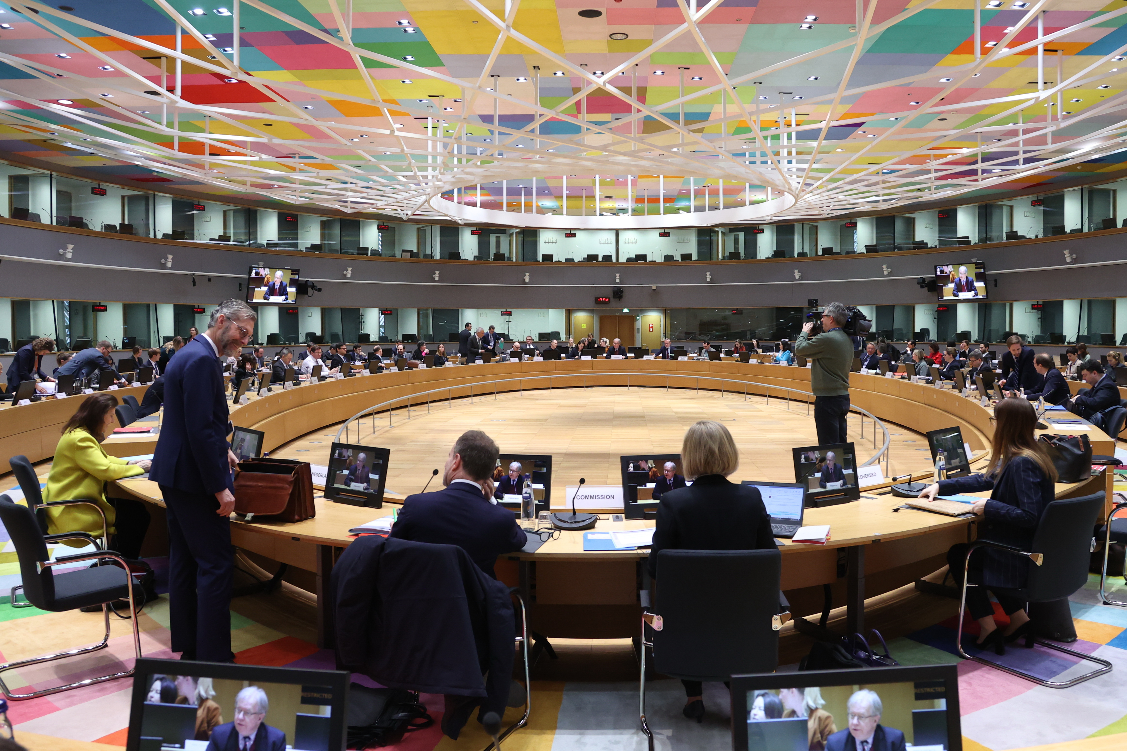 Az EU jóváhagyta az Oroszország elleni tizedik szankciócsomagot