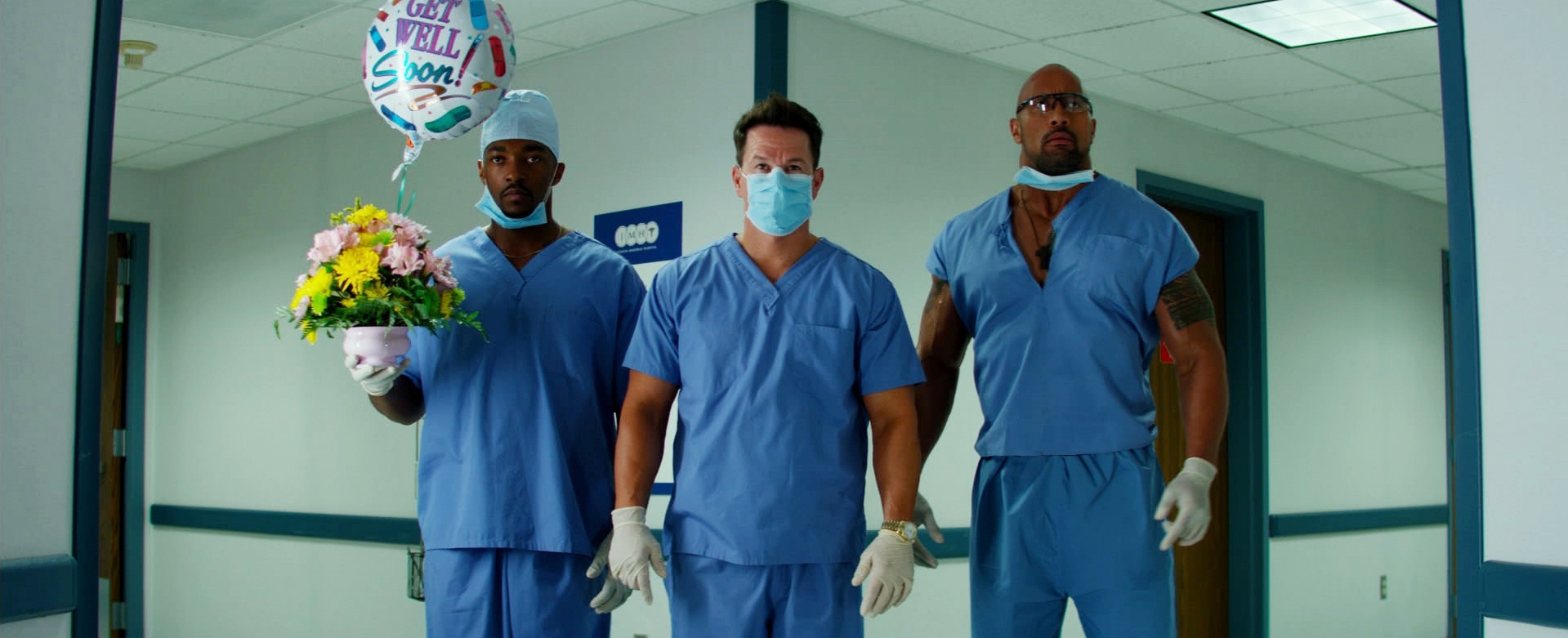 Mark Wahlberg, Dwayne Johnson i Anthony Mackie w filmie
