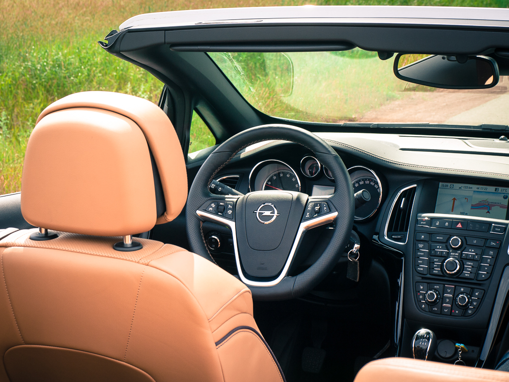 Opel cascada