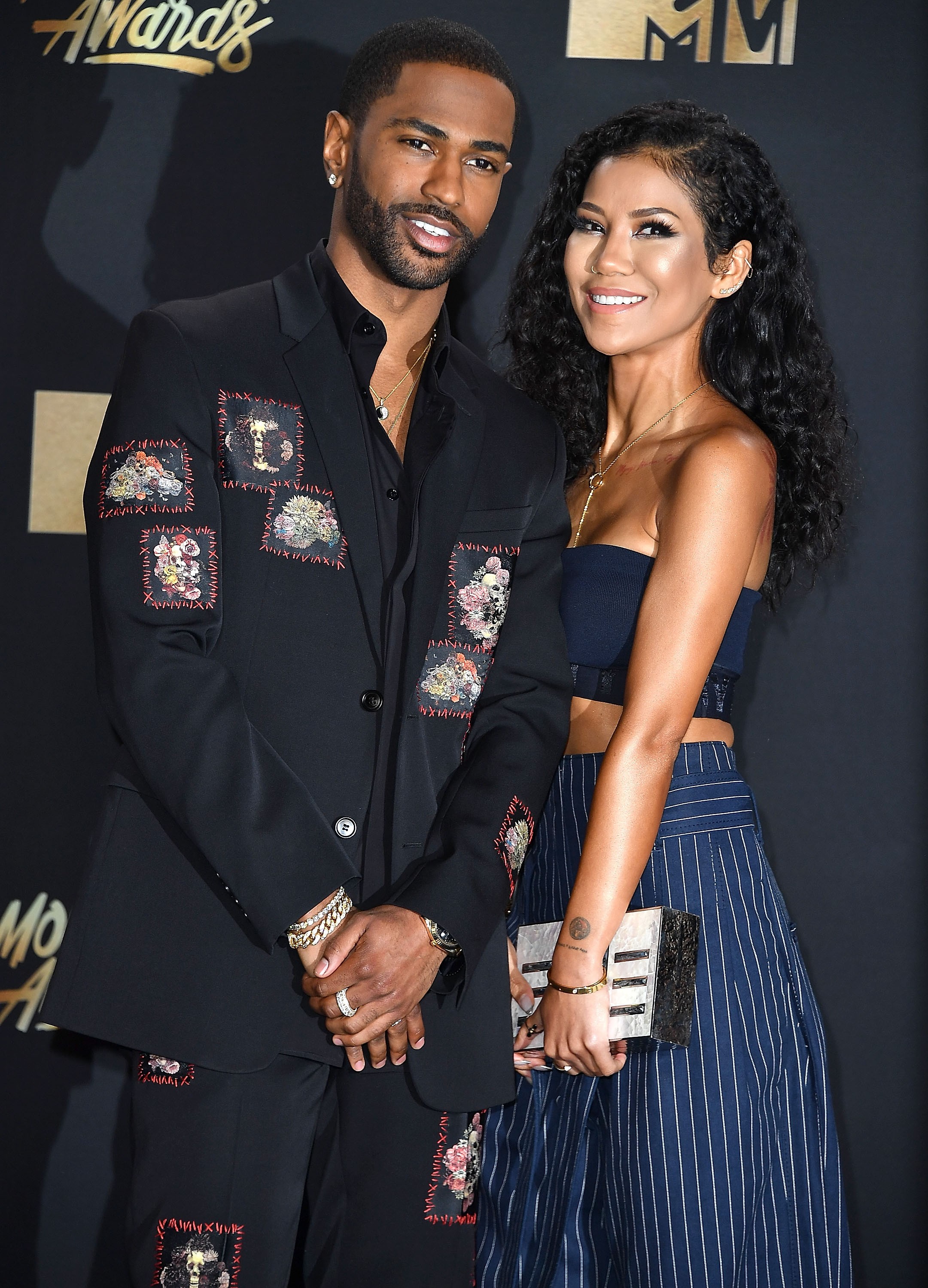 The Shaderoom reports that immediately after the incident, Jhene Aiko unfollowed Big Sean on Instagram but after the news broke out, she reportedly followed him back. [Vibes]