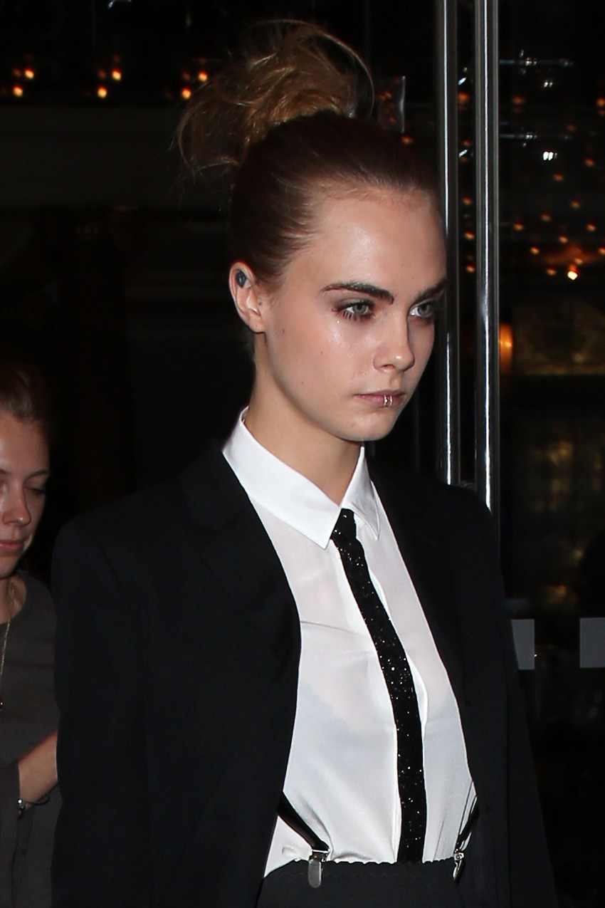 Cara Delevingne: Kate Moss zbierała mnie z podłogi