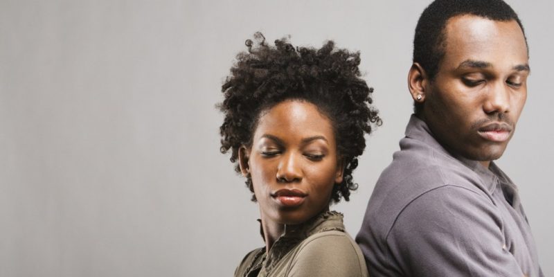 These are 5 top signs of fake love in a relationship