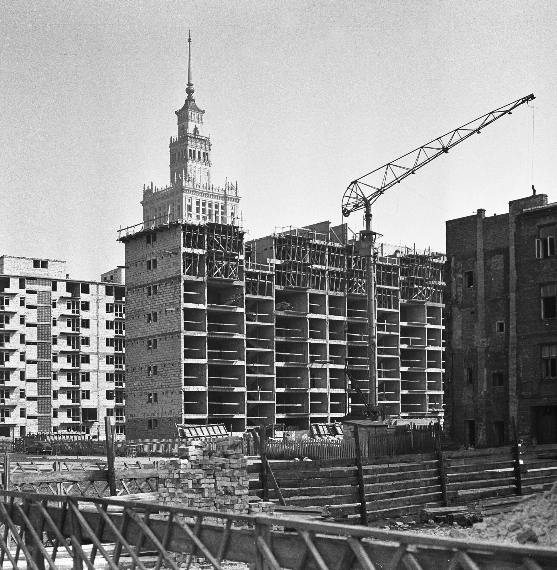 Budowa osiedla Za Żelazną Bramą, Warszawa, 1962 r.