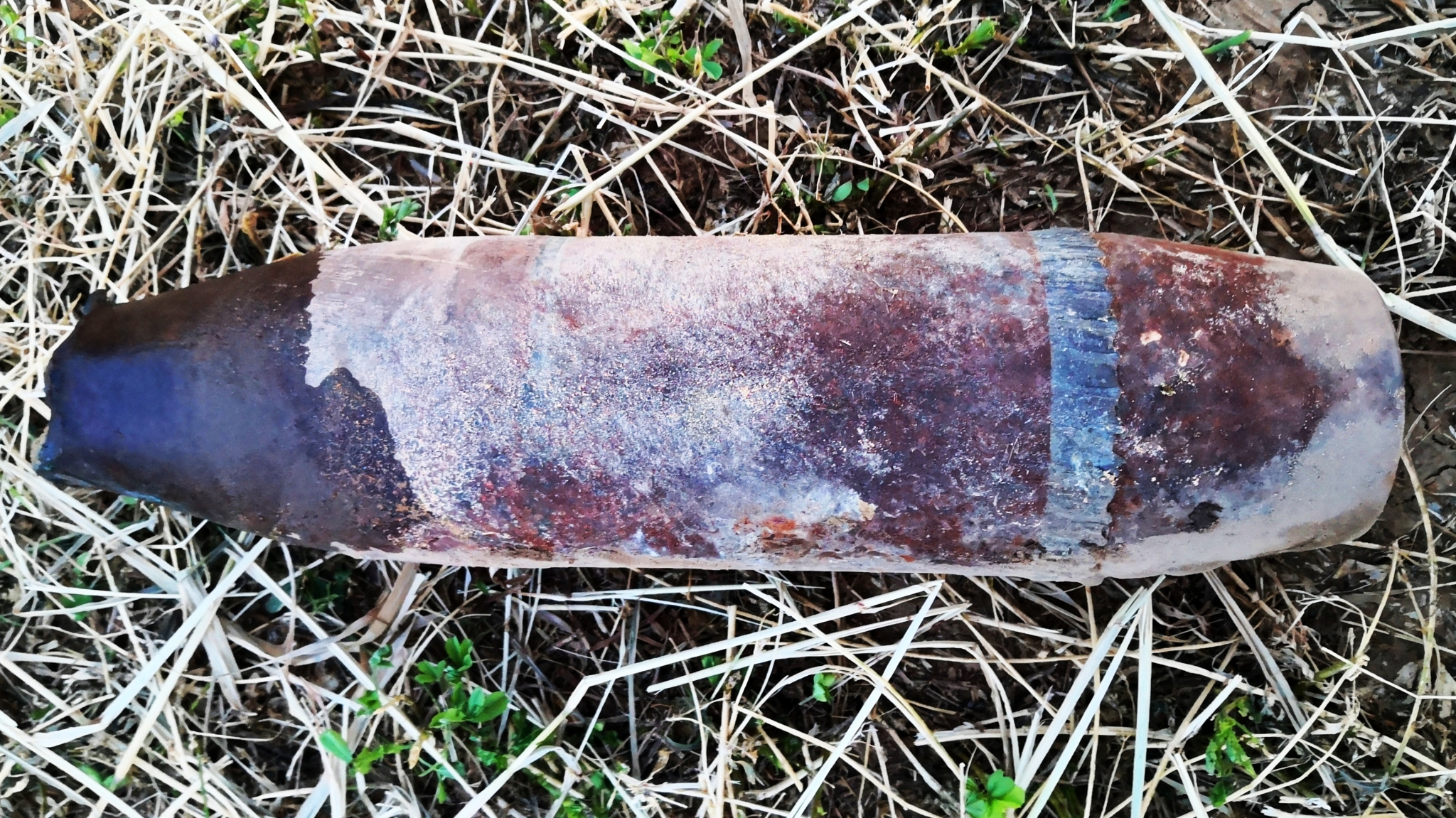 Kiemelten veszélyes gránát lépett működésbe a Baranya vármegyei család kertjében