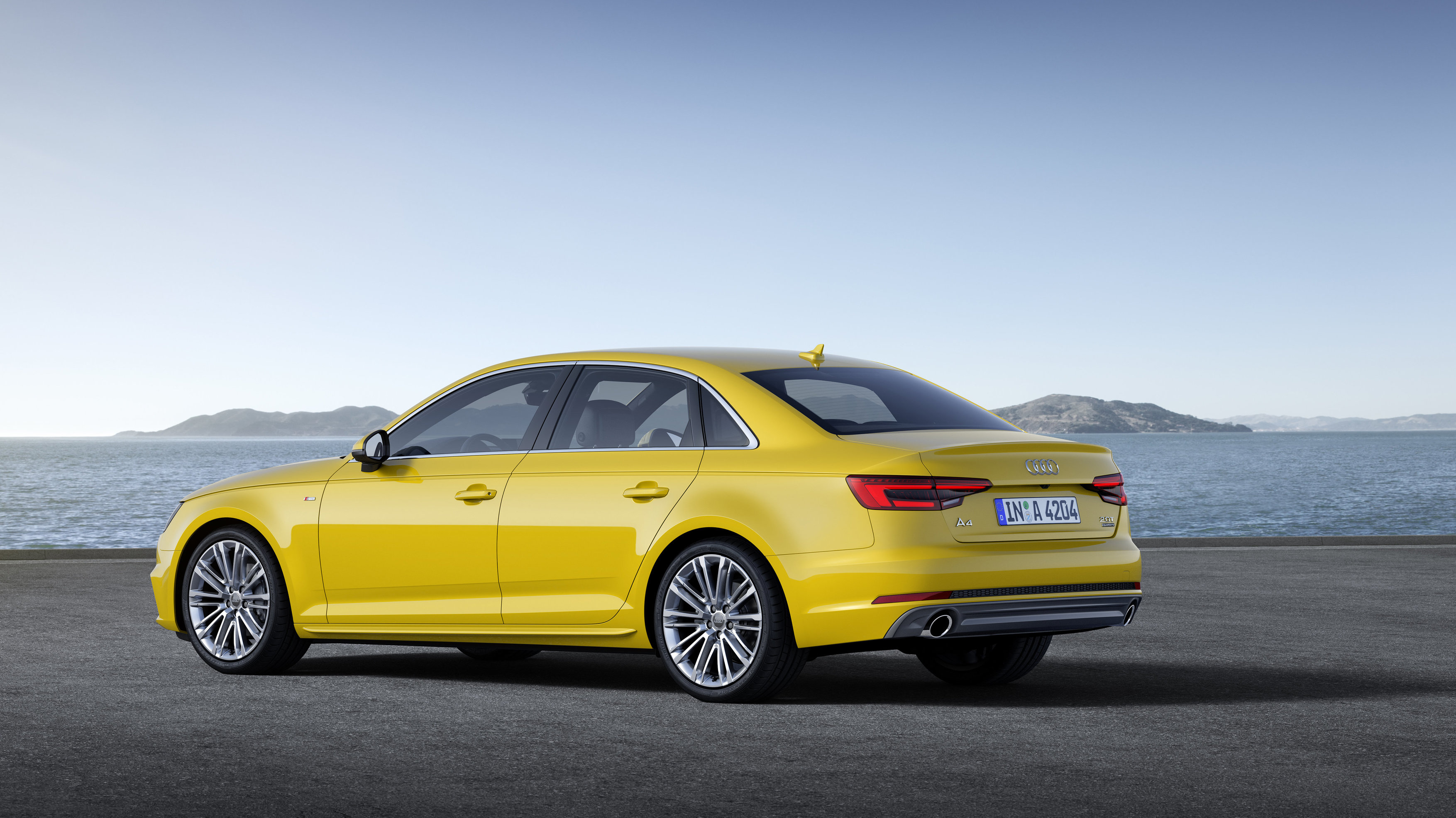 Audi A4 2.0 TFSI quattro