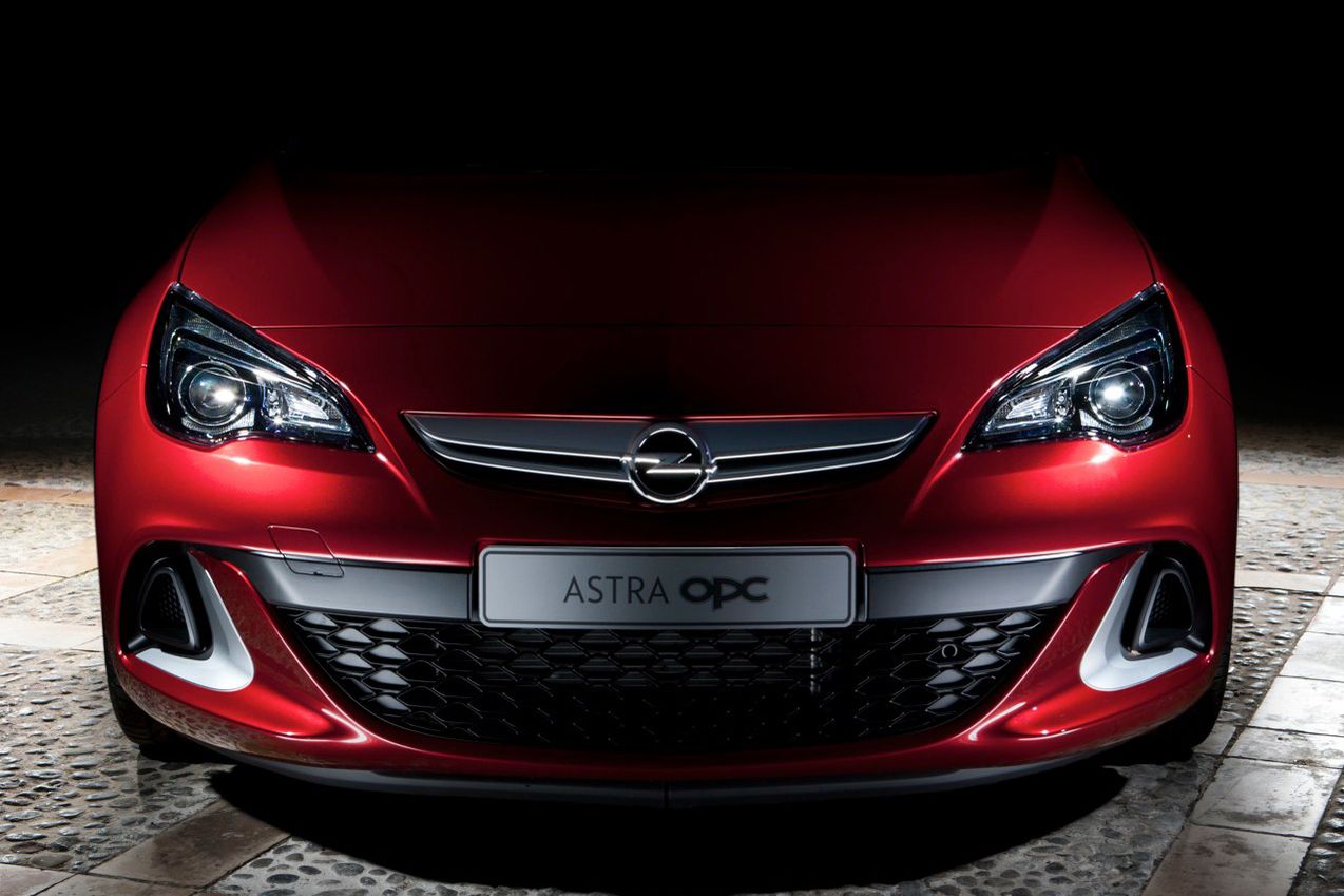 Vauxhall/Opel został nagrodzony przez jury za najlepszą sieć sprzedaży samochodów używanych.