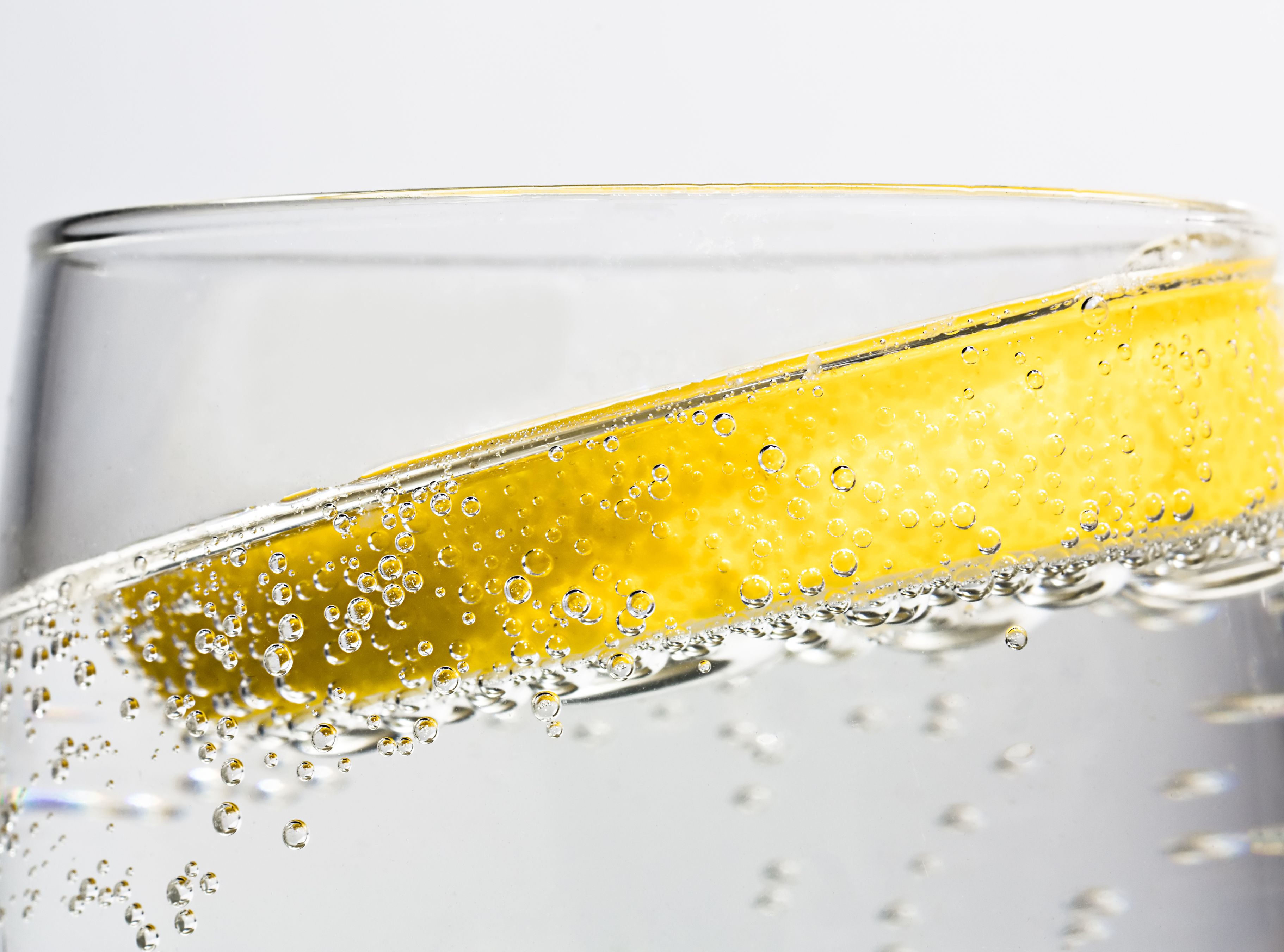Ostrożnie! Alkohol tuczy