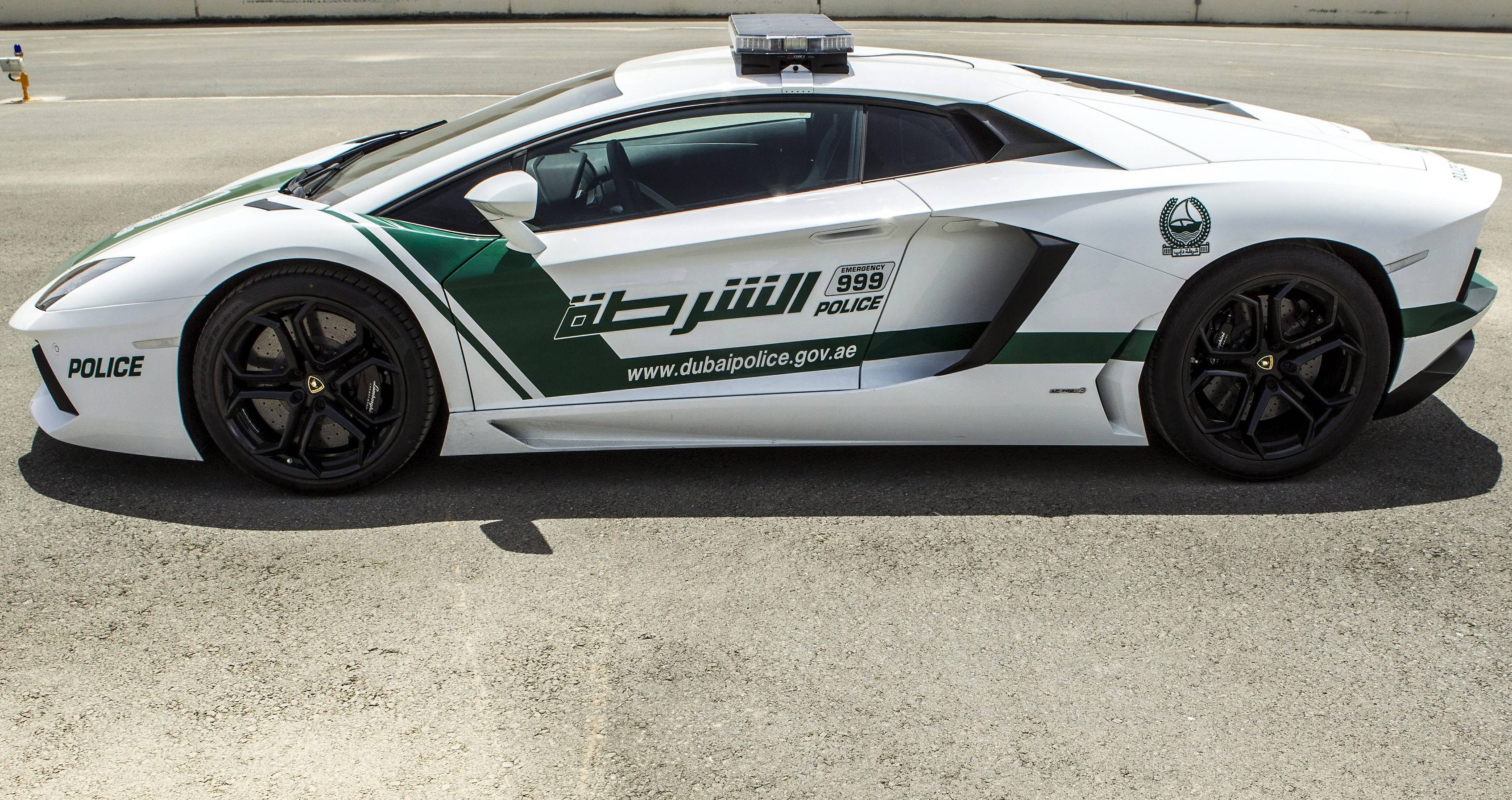 Lamborghini aventador LP 700-4