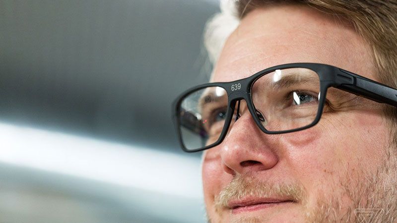 Intel Vaunt: Inteligentné okuliare, ktoré vyzerajú ako bežný doplnok