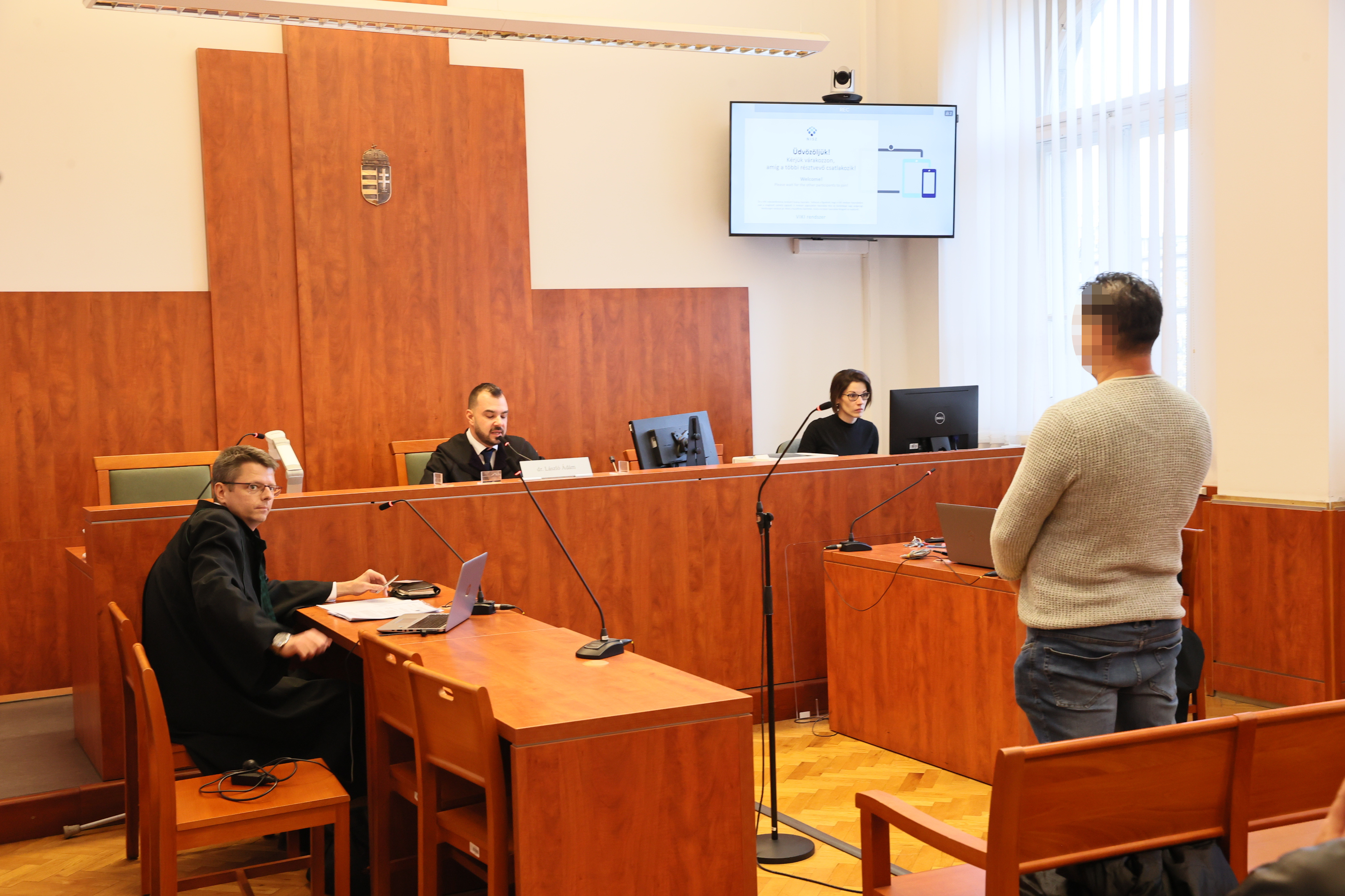 Utasokra vadászott a szexragadozó taxishiéna – Azt állítja György, hogy áldozata is akarta az aktust