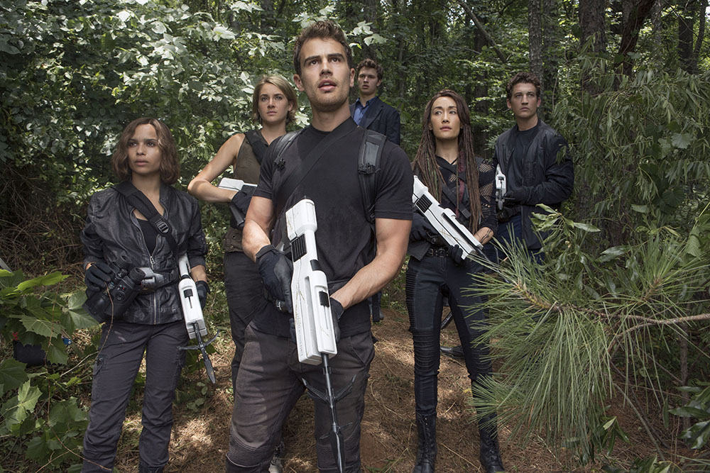 Theo James jako Tobias