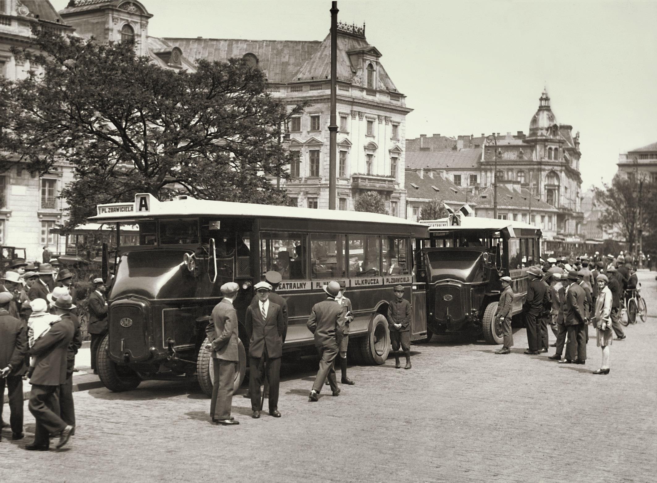Autobusy marki Somua w Warszawie