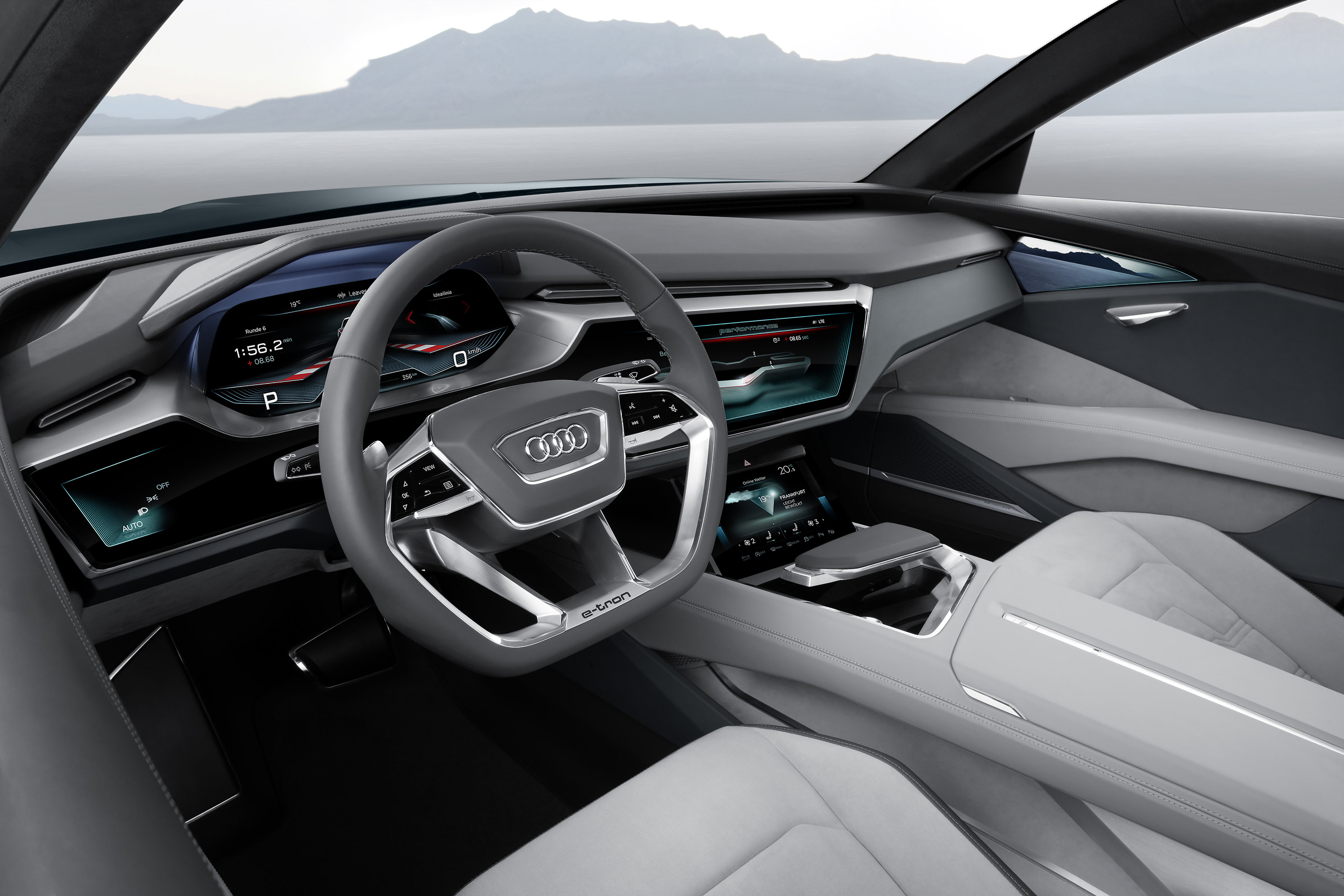 Audi e-tron quattro