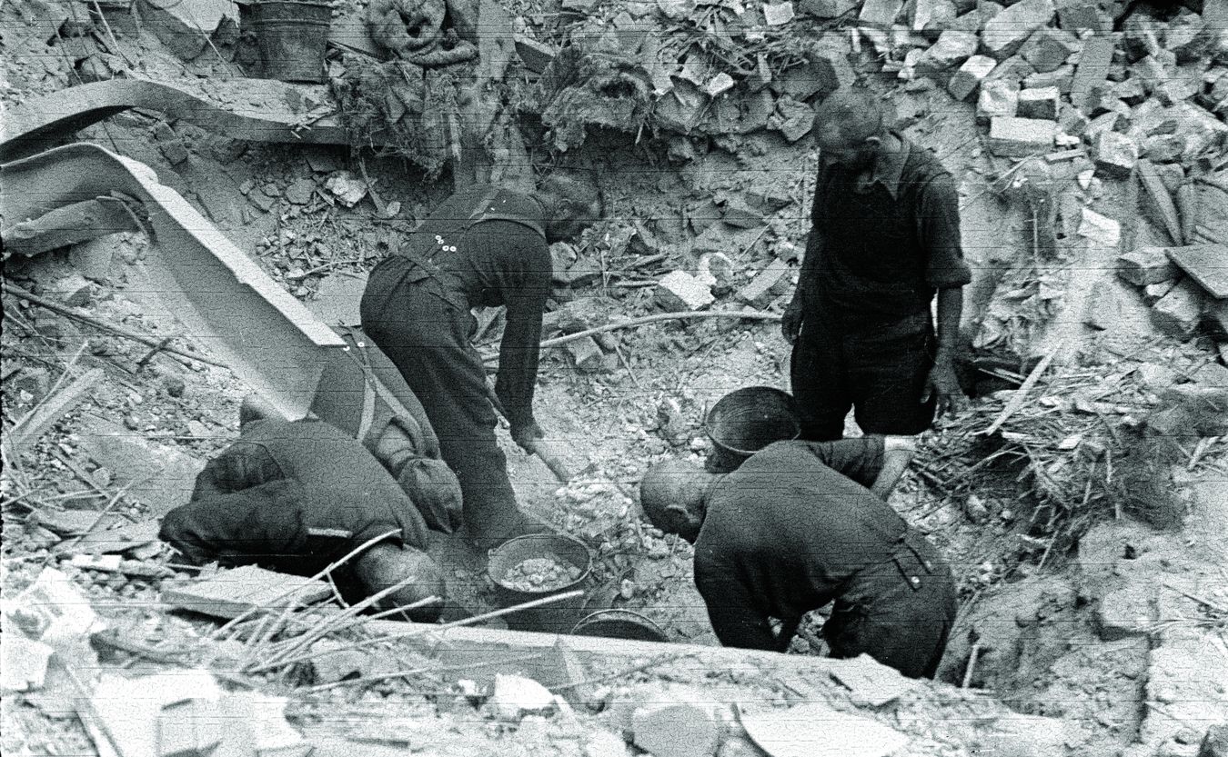 Powstanie Warszawskie/fot.Tadeusz Bukowski ps. Bończa