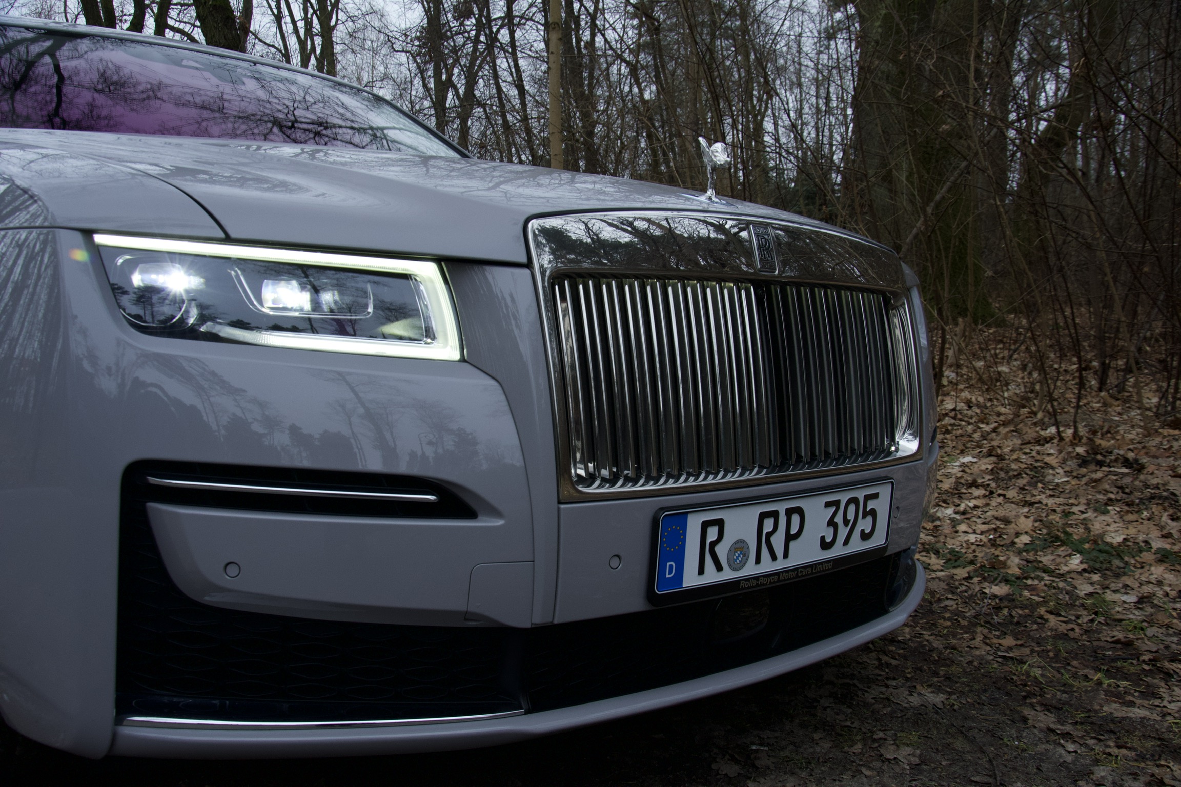 Rolls Royce Ghost ile kosztuje w Polsce? Test, recenzja