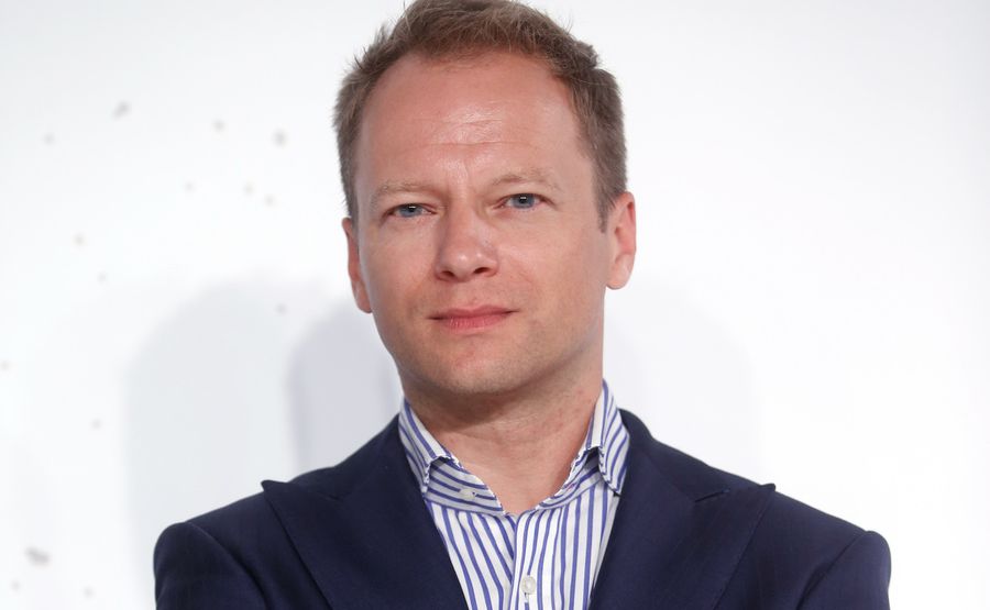 Żartować każdy może Maciej Stuhr podzielił opinię publiczną swoim występem podczas gali Orły 2016. Aktor wręczał statuetkę w kategorii