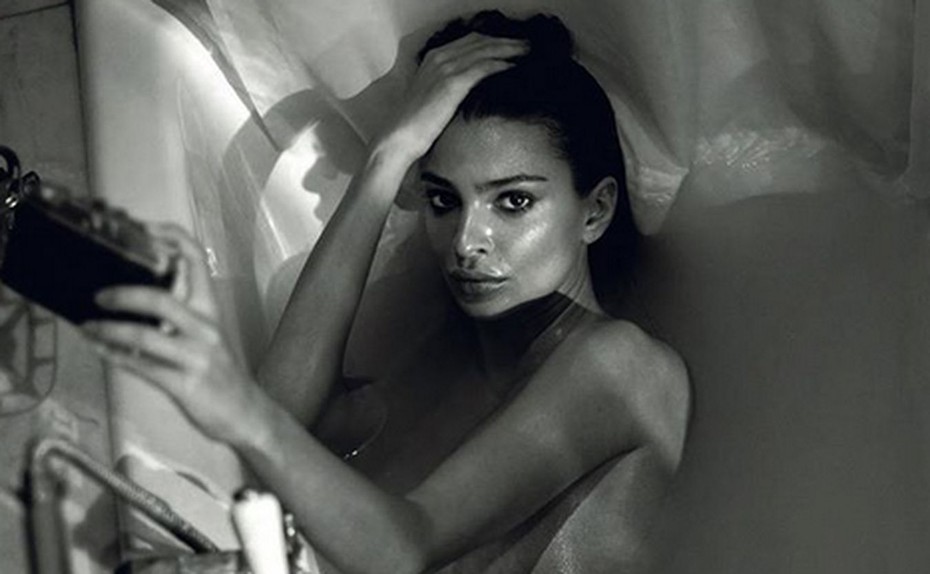 Emily Ratajkowski