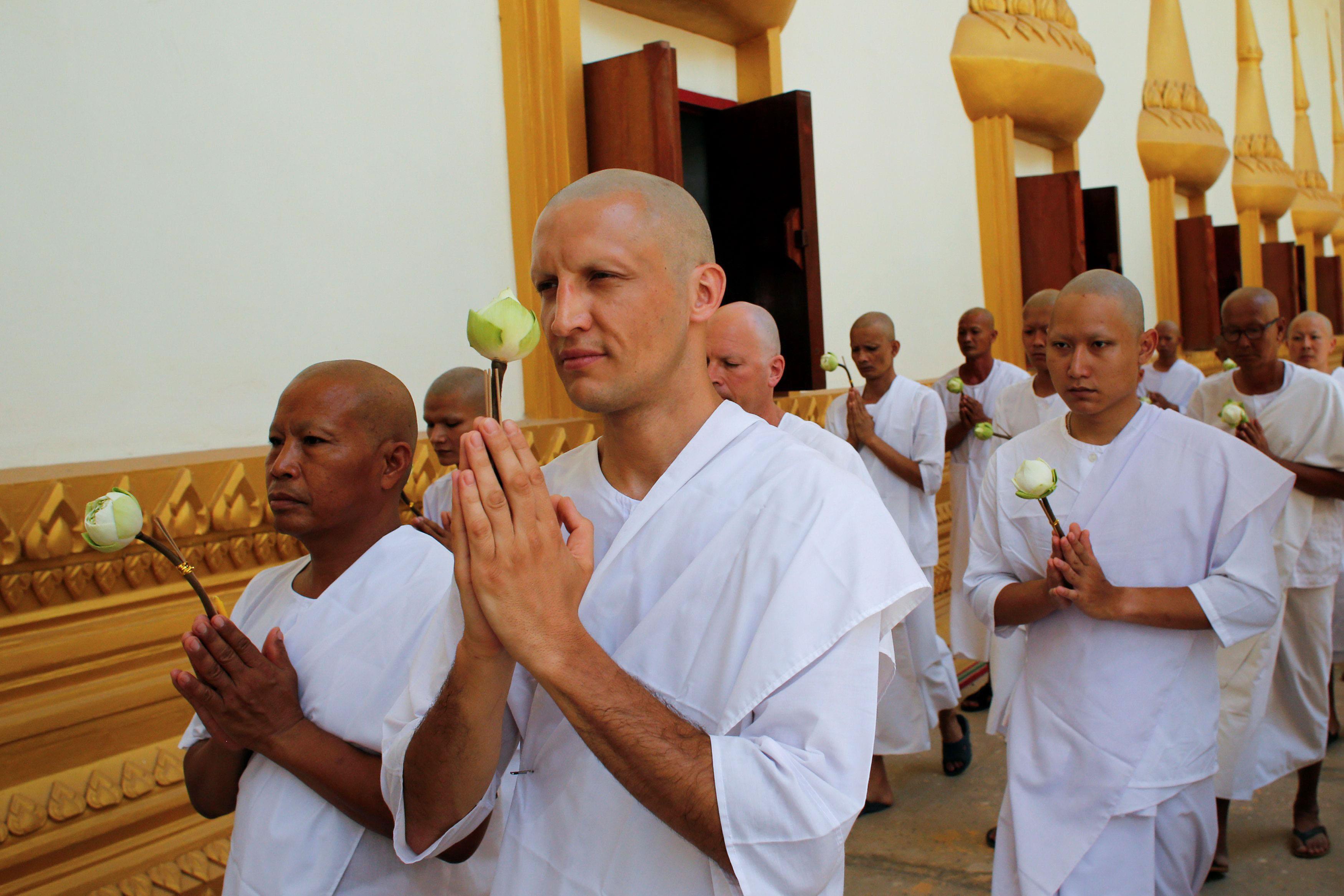 The Wider Image: Fighting addiction at a Thai monastery