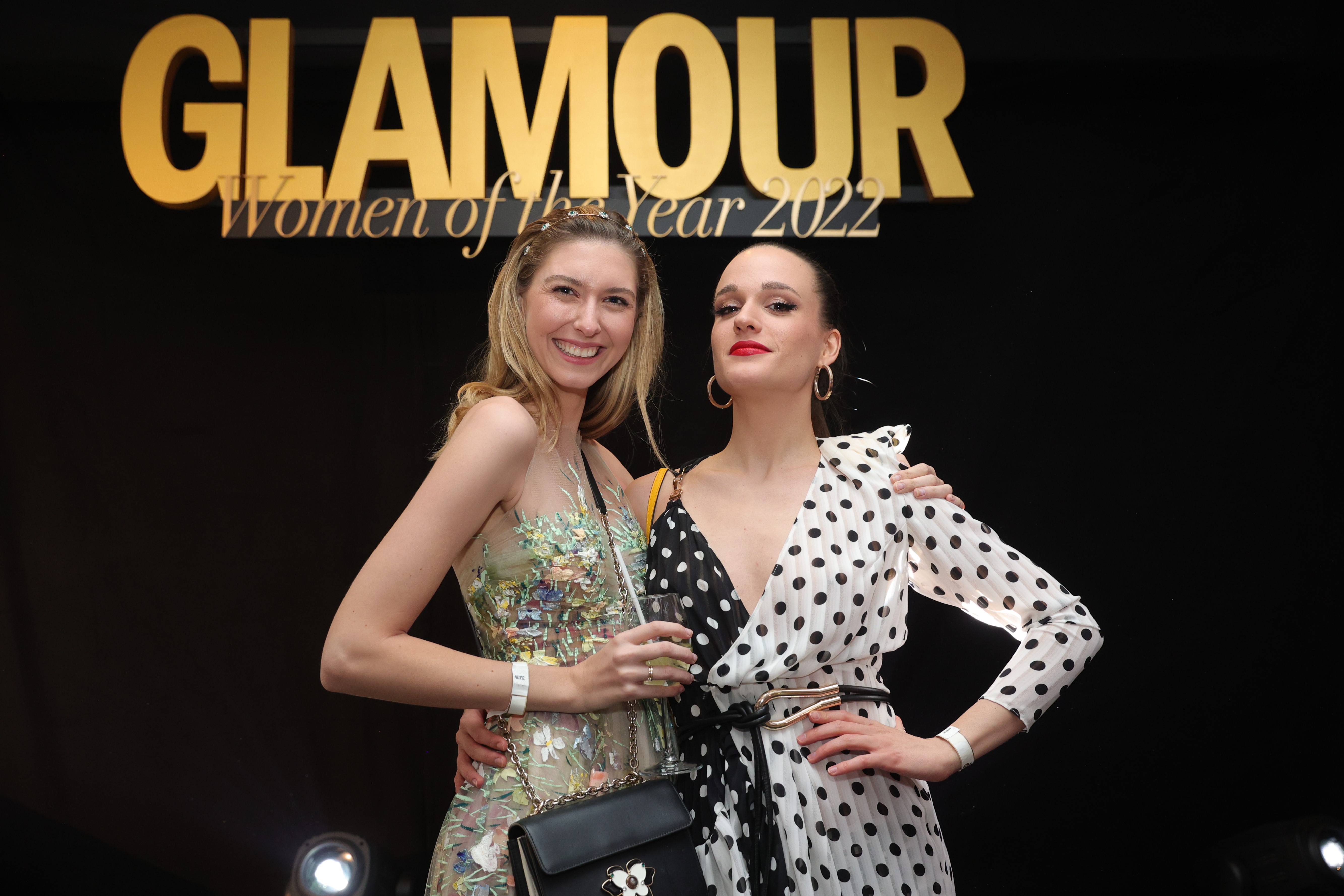 Lélegzetelállító szettekben érkeztek a sztárok a GLAMOUR Women of the Year gálára