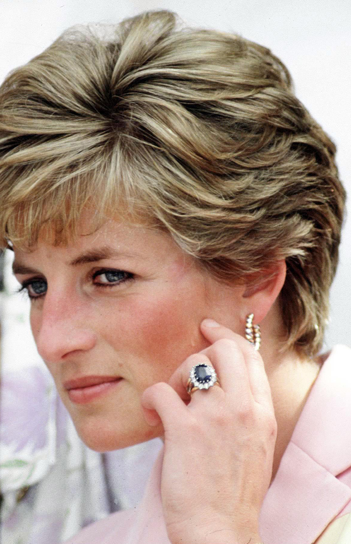 Katalin hercegné eljegyzési gyűrűjének elképesztően romantikus története  van - Glamour