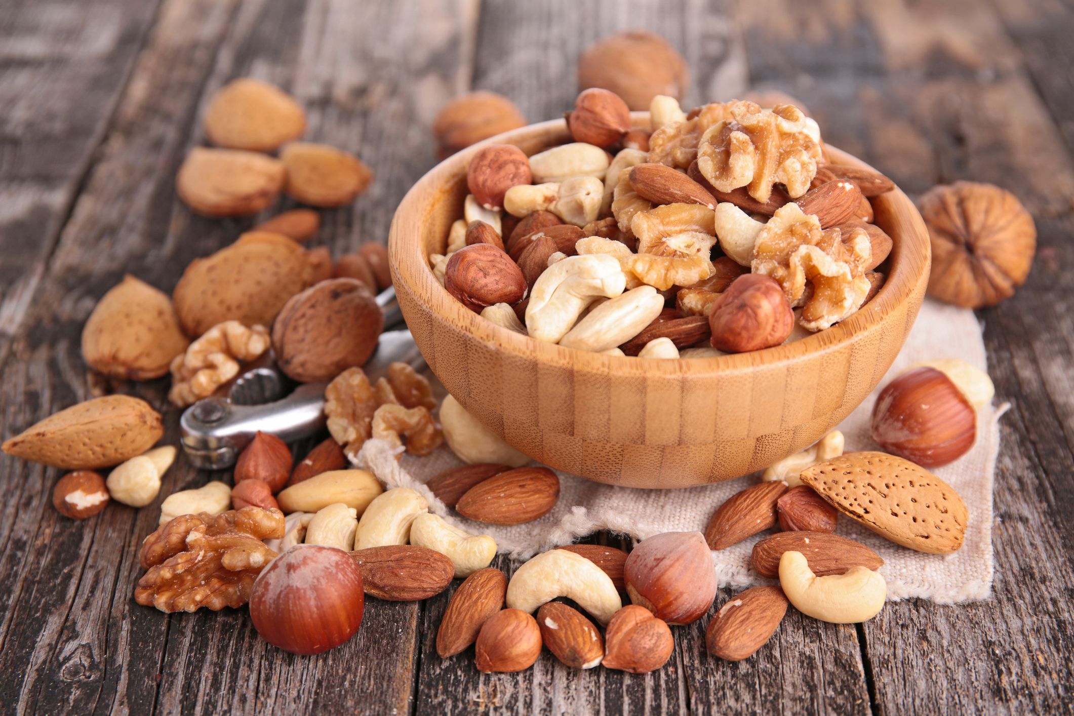 Eating nut increases sperm count and quality [Business Insider USA]