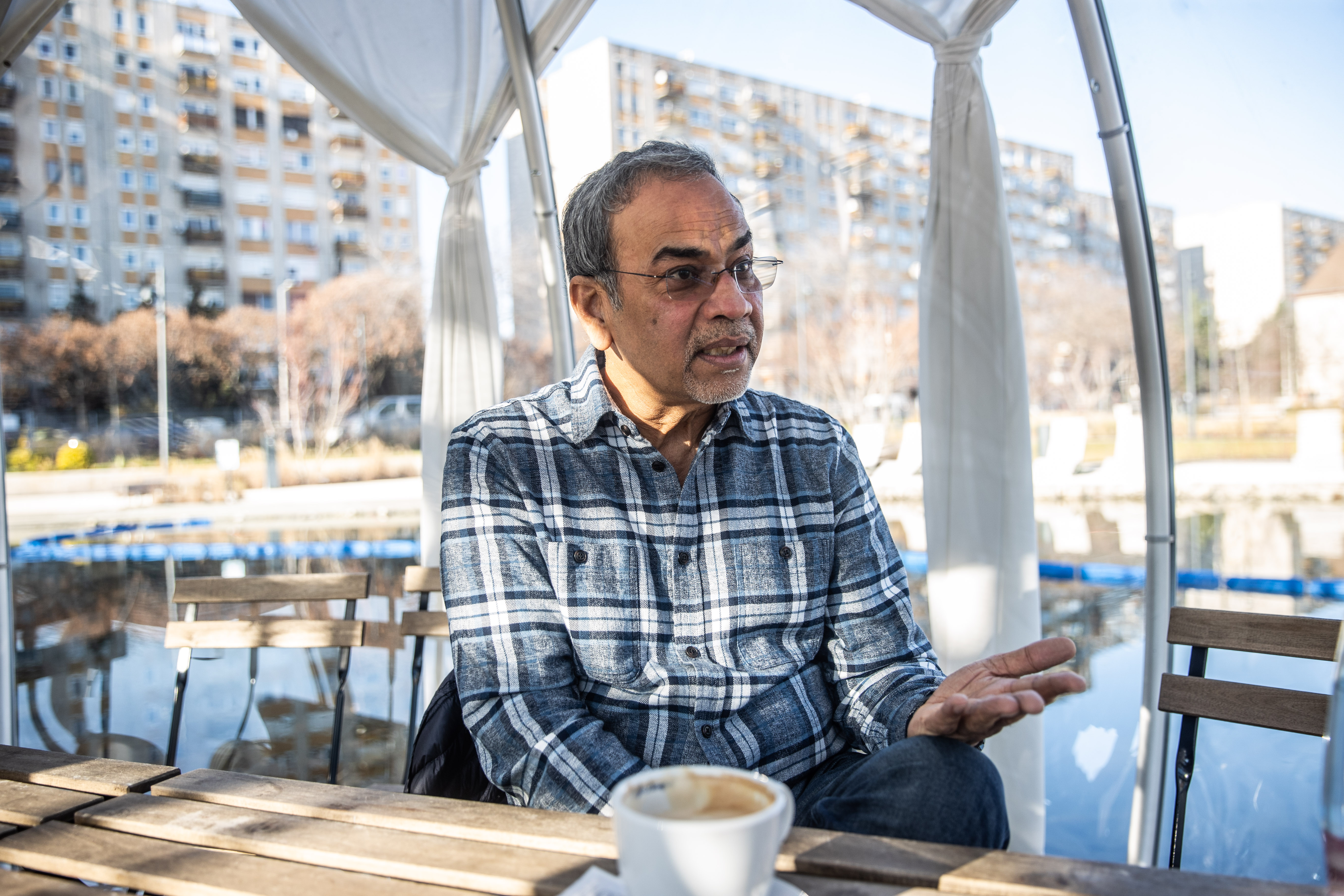 Posztoljunk vagy sem arról, hogy mikor megyünk nyaralni? - ezt tanácsolja Joshi Bharat