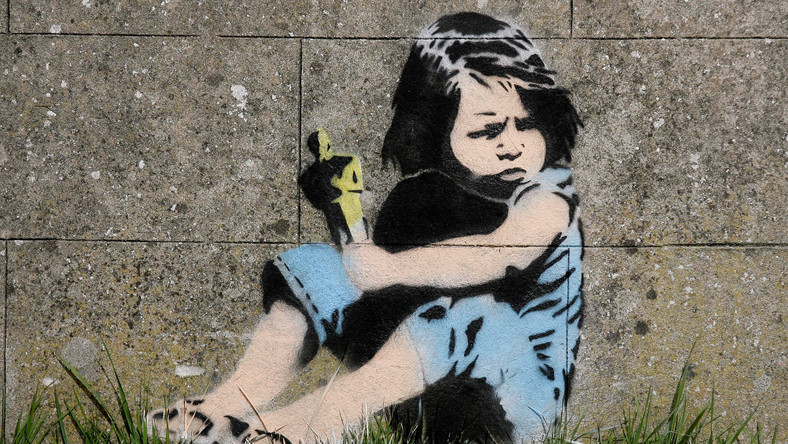 Visszafordíthatatlan tettével akart sokkolni mindenkit Banksy egy aukción,  de végül őt érte meglepetés - Blikk
