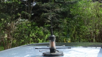 Policja: kierowcy mogą rozmawiać przez CB-radio!
