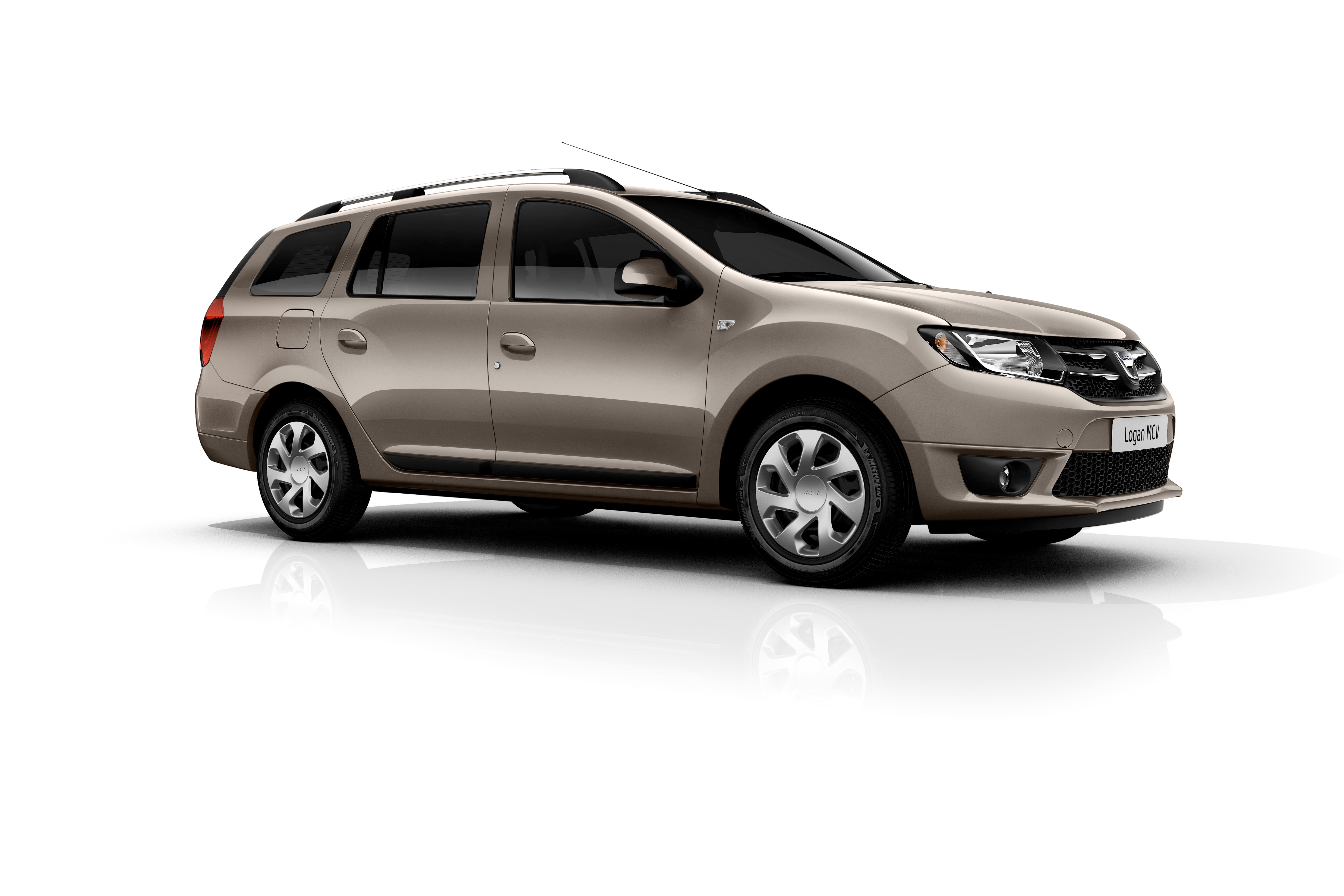 Producent obiecuje, że poza atrakcyjną ceną kierowcy dostaną przyzwoite wykończenie i trzyletnią gwarancję. Nowa dacia logan MCV pojawi się w sprzedaży w latem 2013 roku.