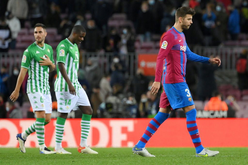 Betis inflict Barca\'s first defeat under Xavi, Atletico stunned by Mallorca