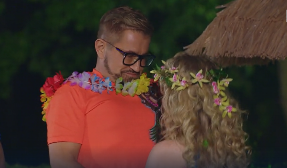 Jákob Zoltán zavarba jött a fiatal Nati kókuszdiós produkciójától – videó