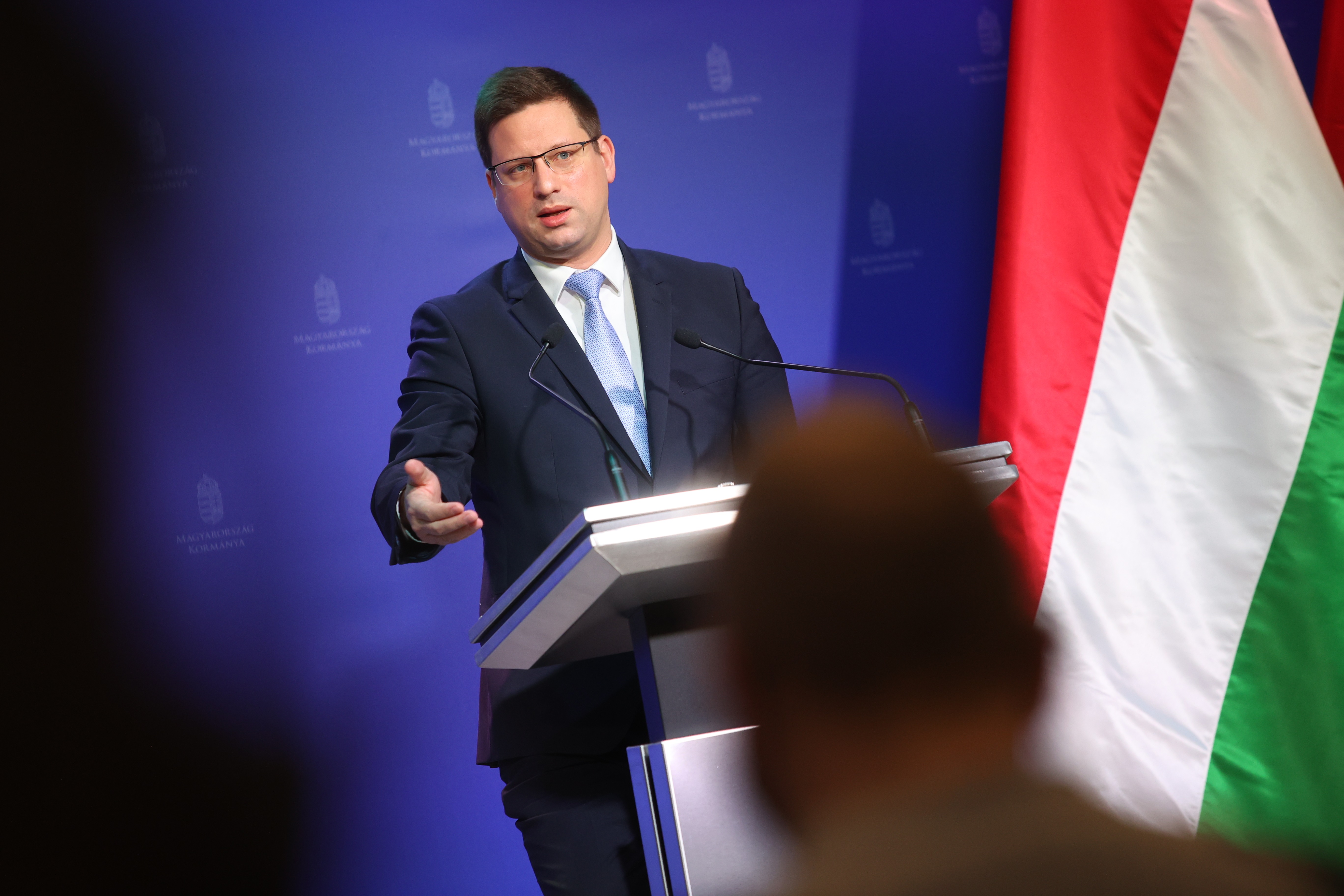 Kijött a rendelet: Gulyás Gergely még több pénzt ad az általa kitüntetetteknek