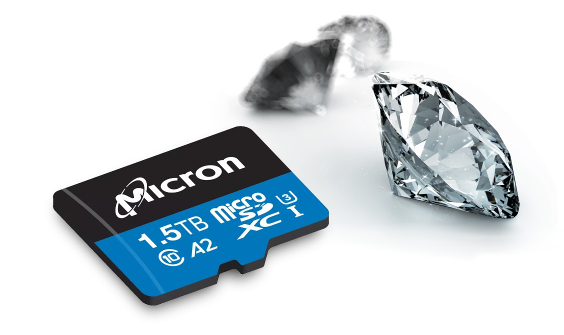 Ez az 1,5 TB-os MicroSD kártya többe kerül, mint a vele azonos súlyú  gyémánt - Blikk