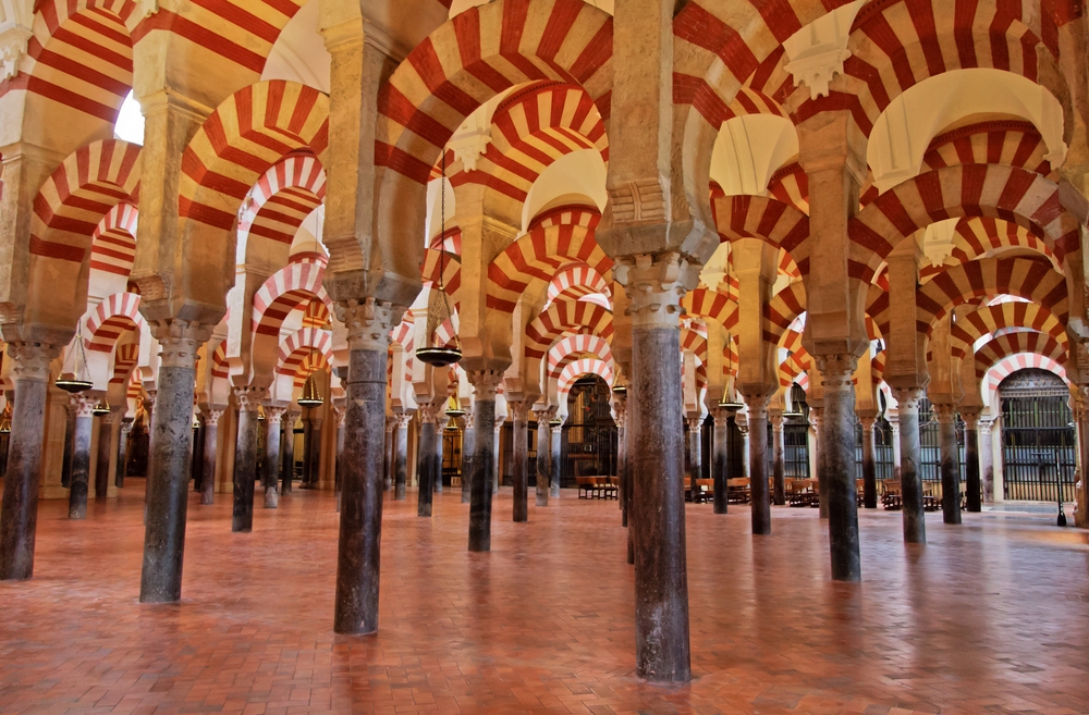 6. La Mezquita - katedra, która była meczetem, Kordoba, Hiszpania