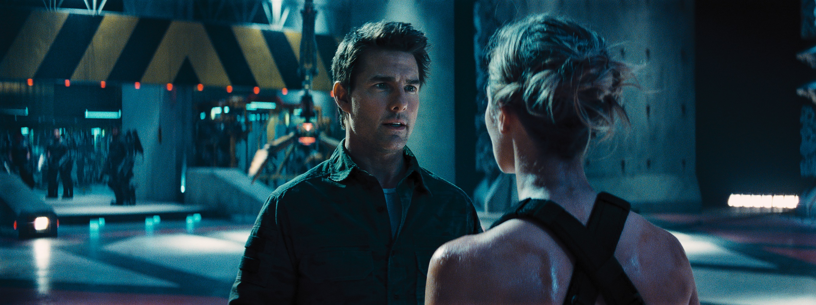 Tom Cruise i Emily Blunt w filmie