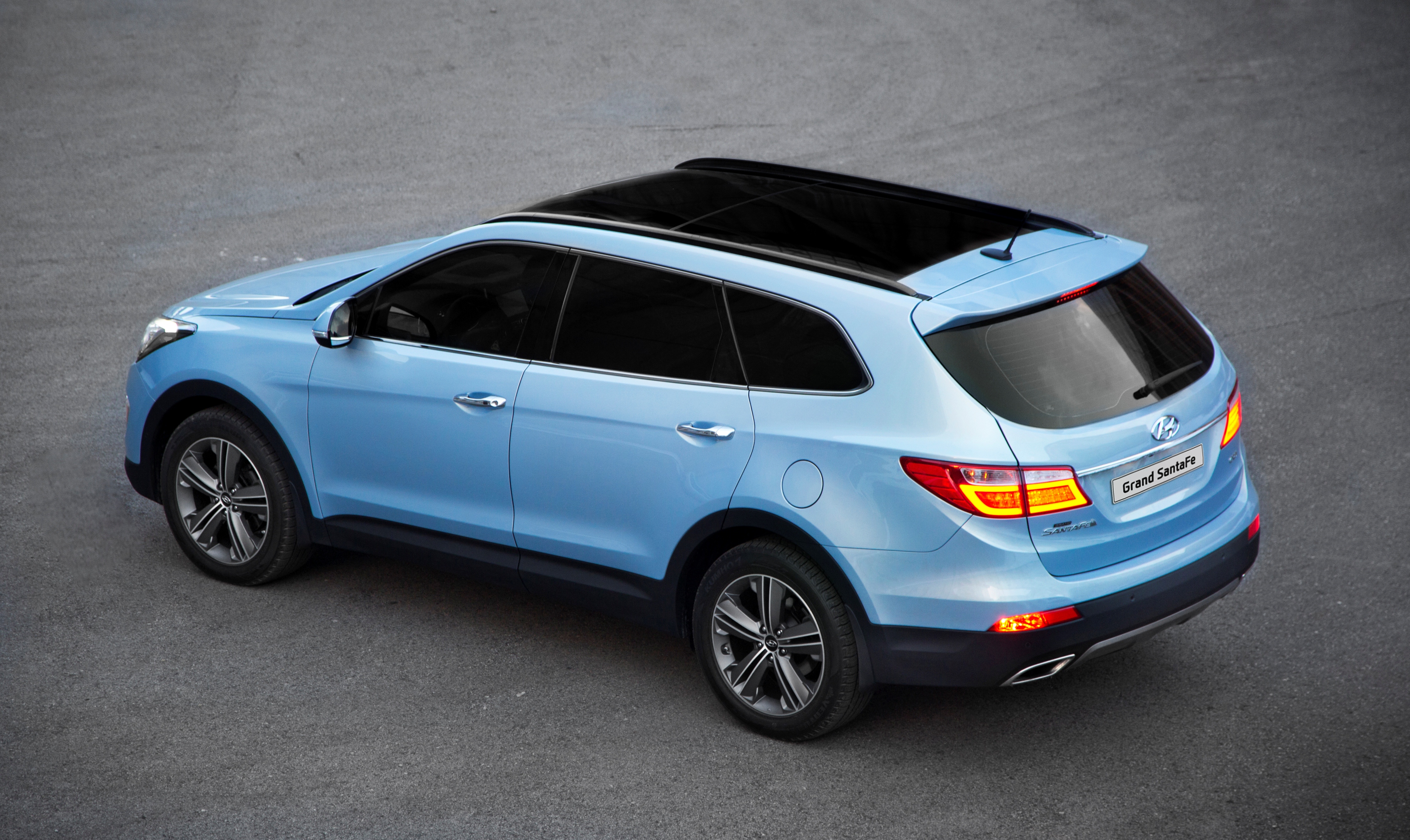 Hyundai grand santa fe