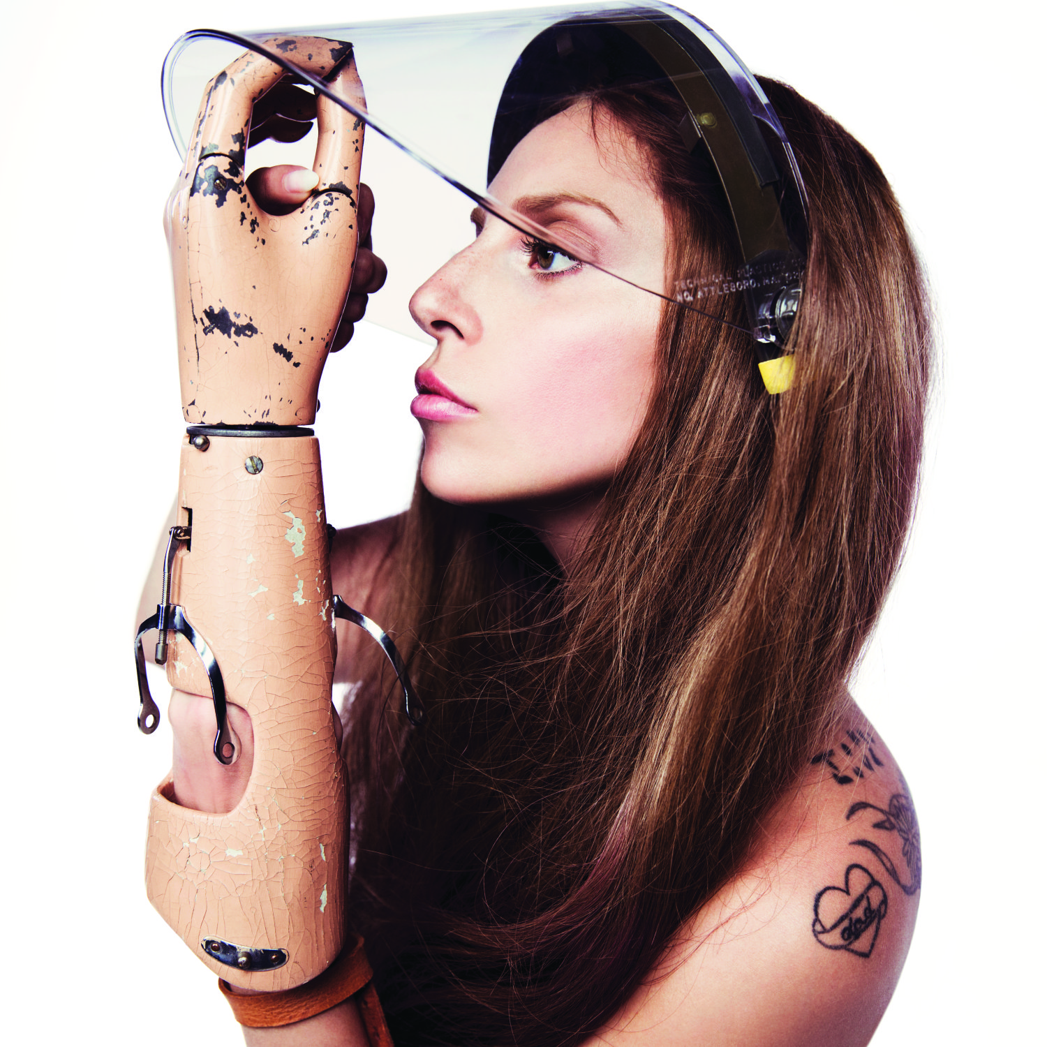 Lady GaGa na zdjęciach z sesji do płyty