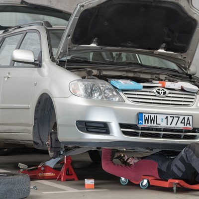 Zaplanuj wydatki na serwis auta